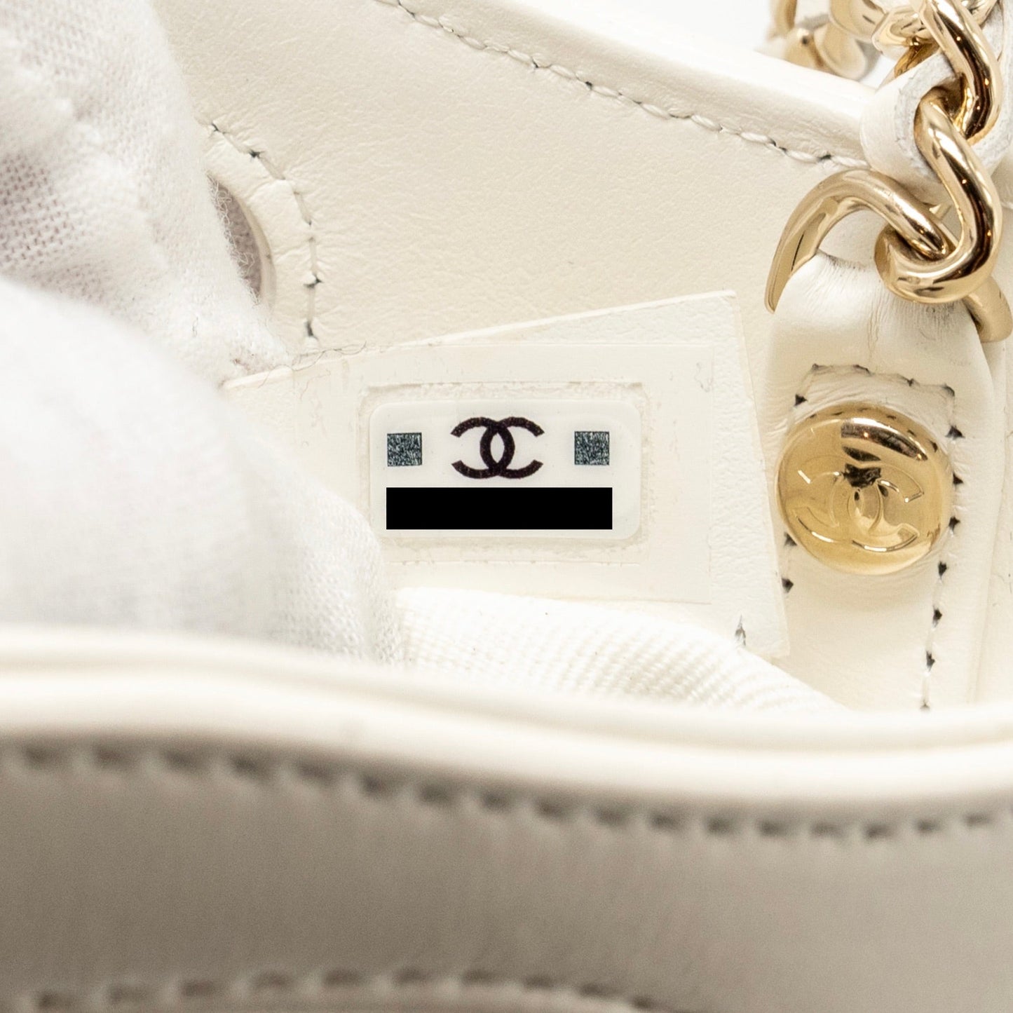 Chanel Mini 31 Clutch With Chain Shiny Lambskin White L (microchip)