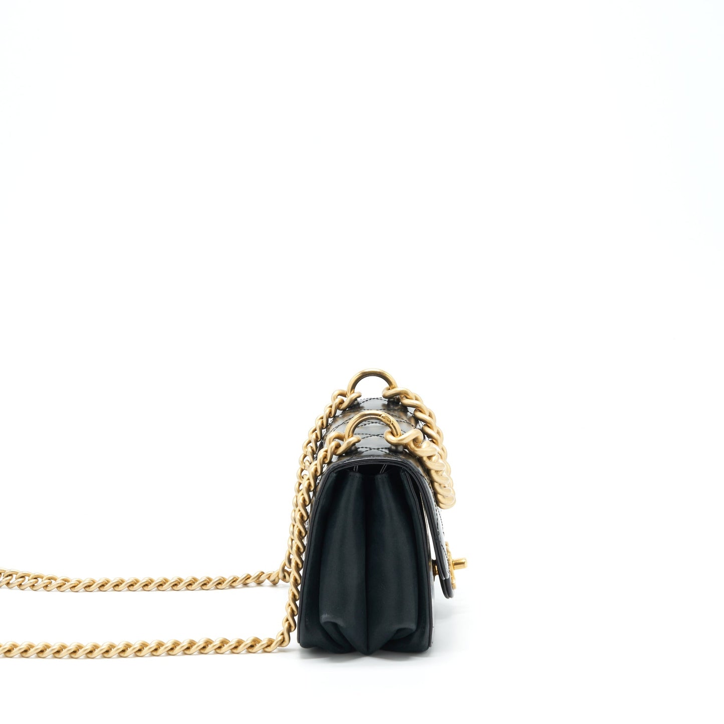 Chanel Seasonal Paris Cosmopolite Strait Lined Flap Bag Calfskin / Lambskin Black