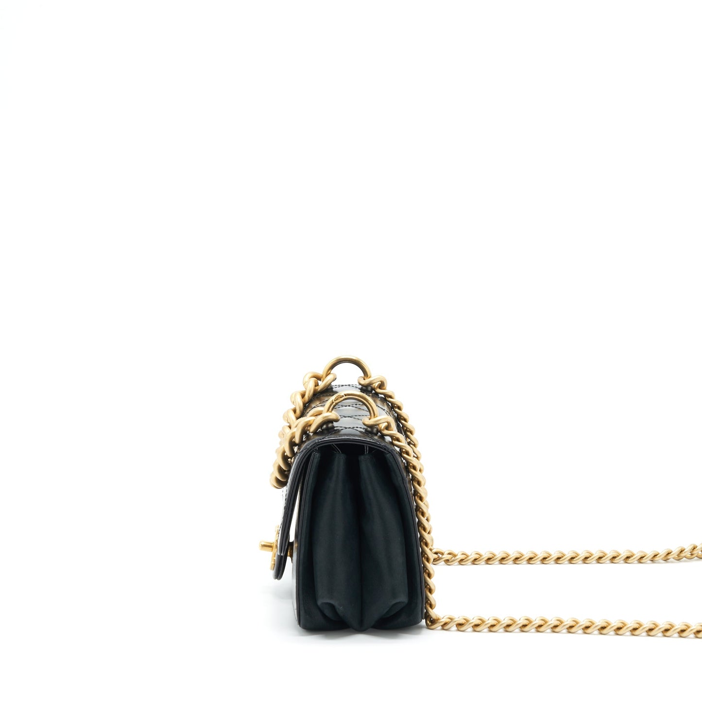 Chanel Seasonal Paris Cosmopolite Strait Lined Flap Bag Calfskin / Lambskin Black