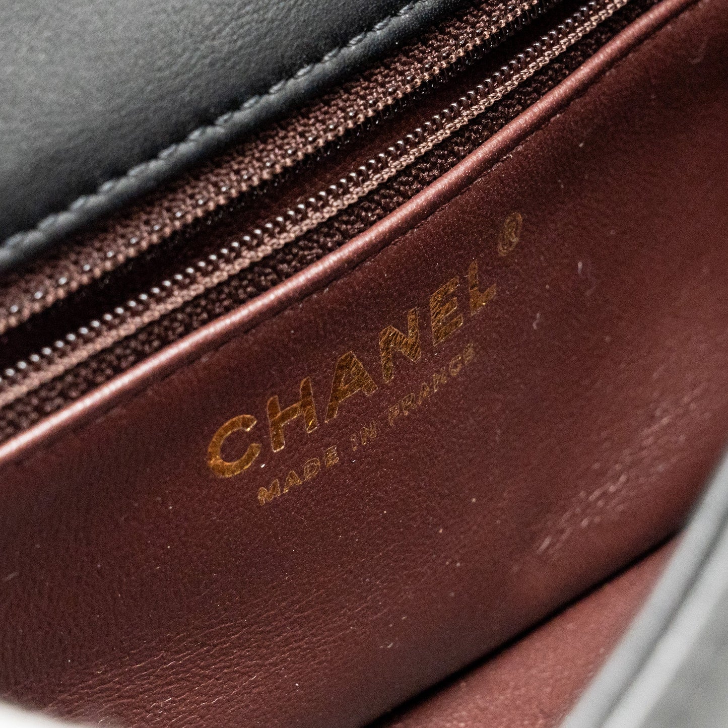 Chanel Pearl Detailed Edge Mini Flap Bag Lambskin Black L (Microchip)