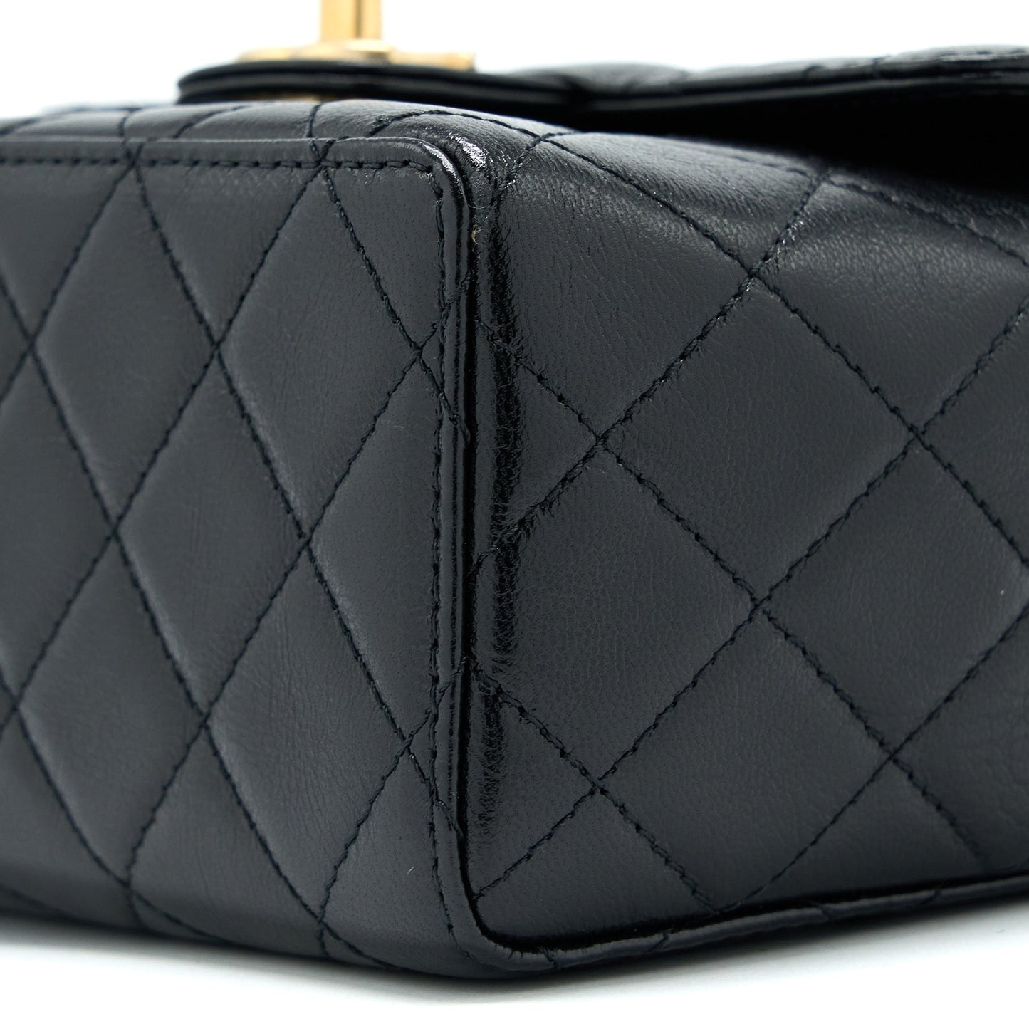 Chanel 22K Retro Classic New Square Flap Bag Goatskin Black  (Microchip)