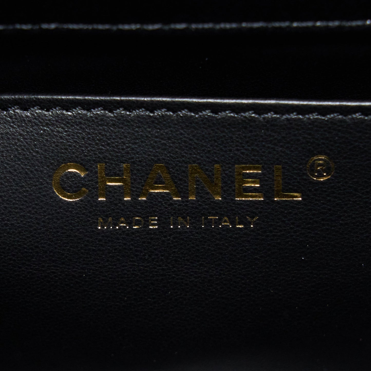 Chanel 22K Retro Classic New Square Flap Bag Goatskin Black  (Microchip)