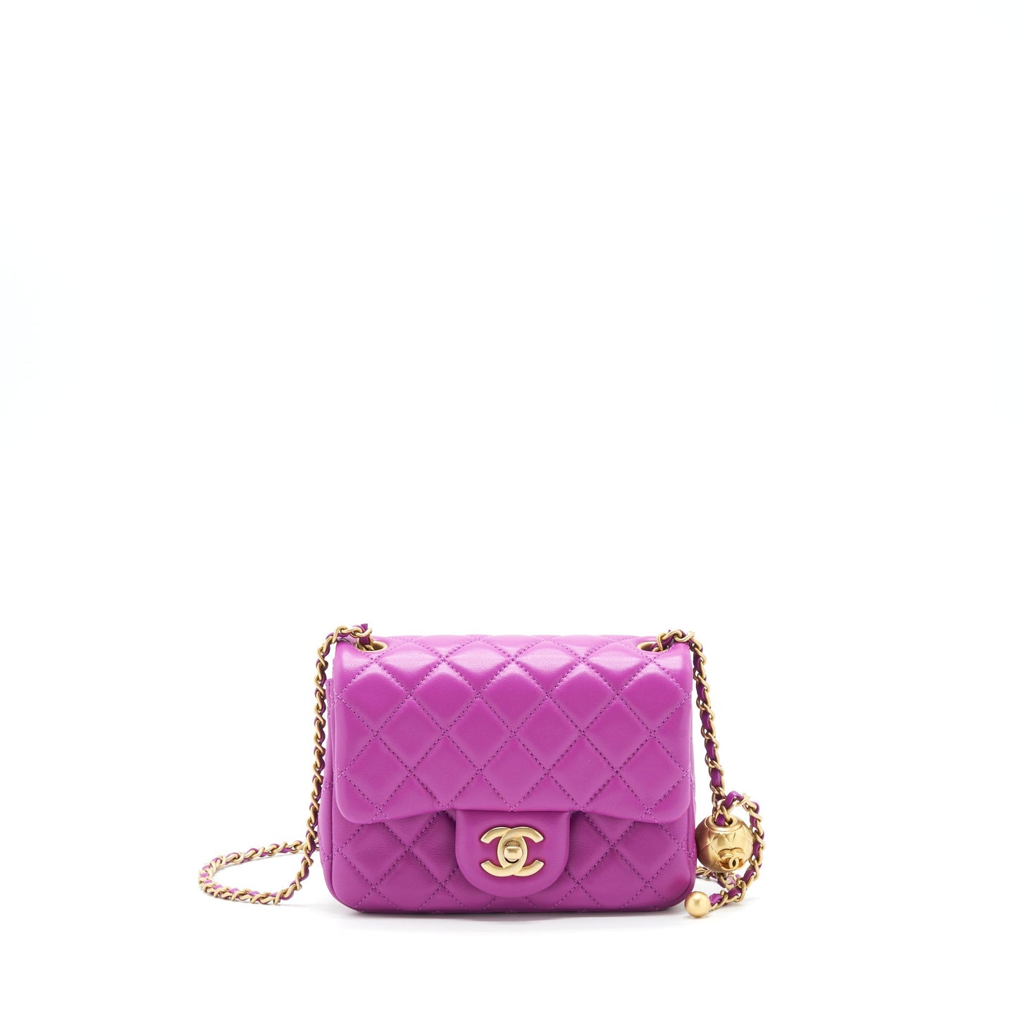 Chanel Pearl Crush Lambskin NA114 Purple
