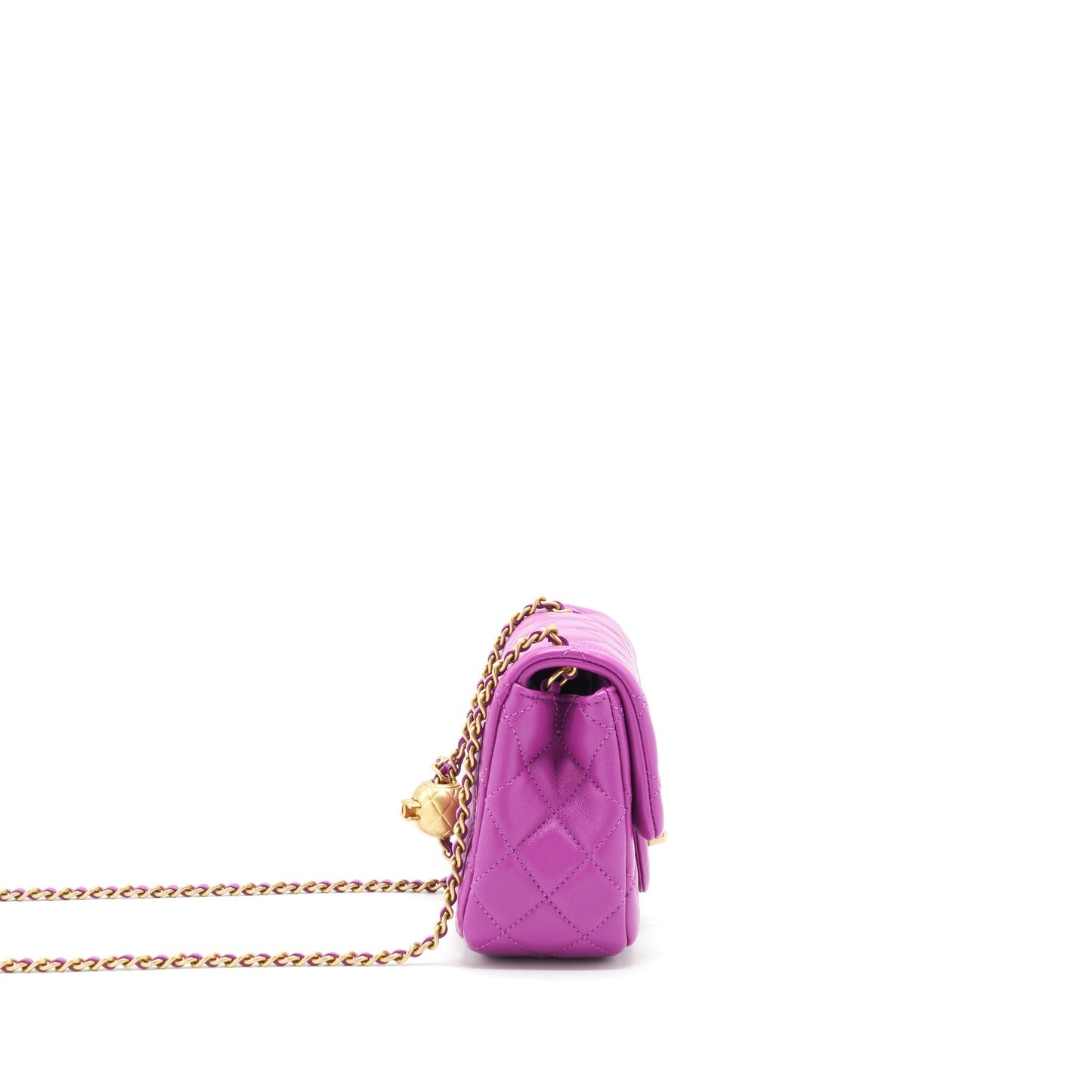 Chanel Pearl Crush Lambskin NA114 Purple