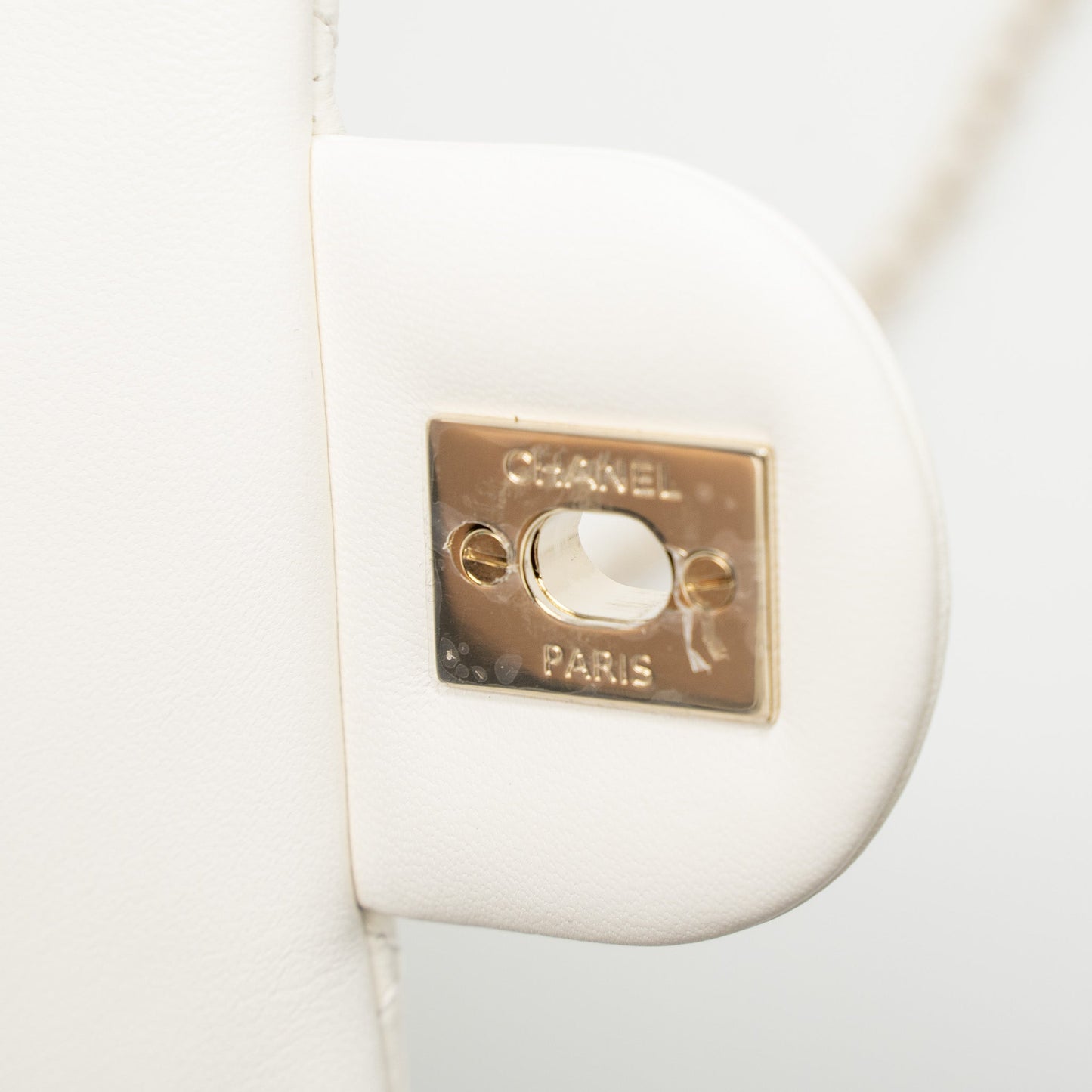 Chanel 23C Pearl Crush Mini Rectangular Flap Bag Lambskin White L (Microchip)