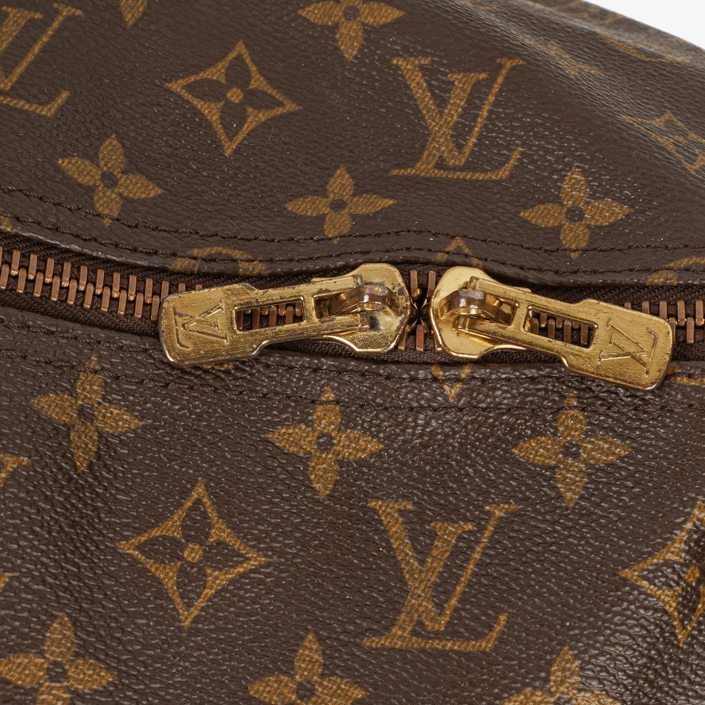 Louis Vuitton Keepall 60 Monogram Canvas Travel Bag