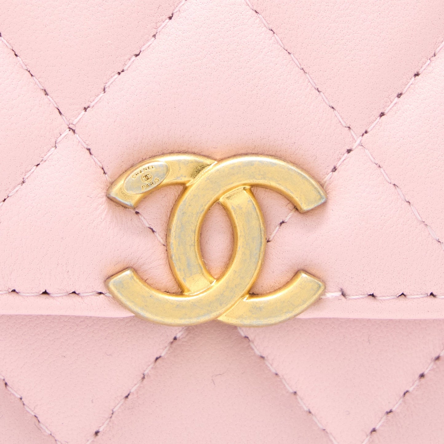 Chanel 22B Flap Bag Enamel/CC Logo Top Handle Lambskin NJ523 Light Pink Brushed