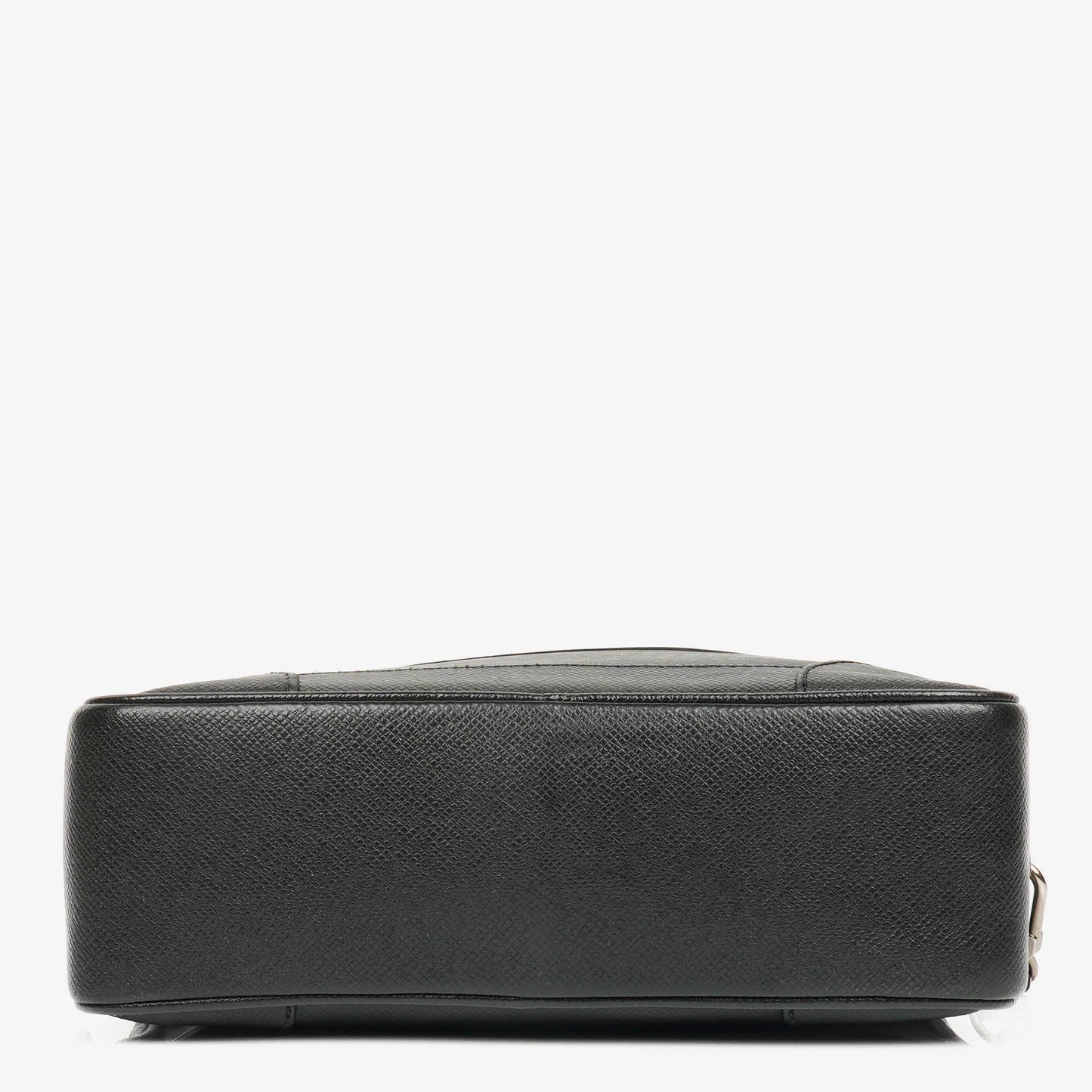 Louis Vuitton Black Taiga Leather Neo Pavel Clutch