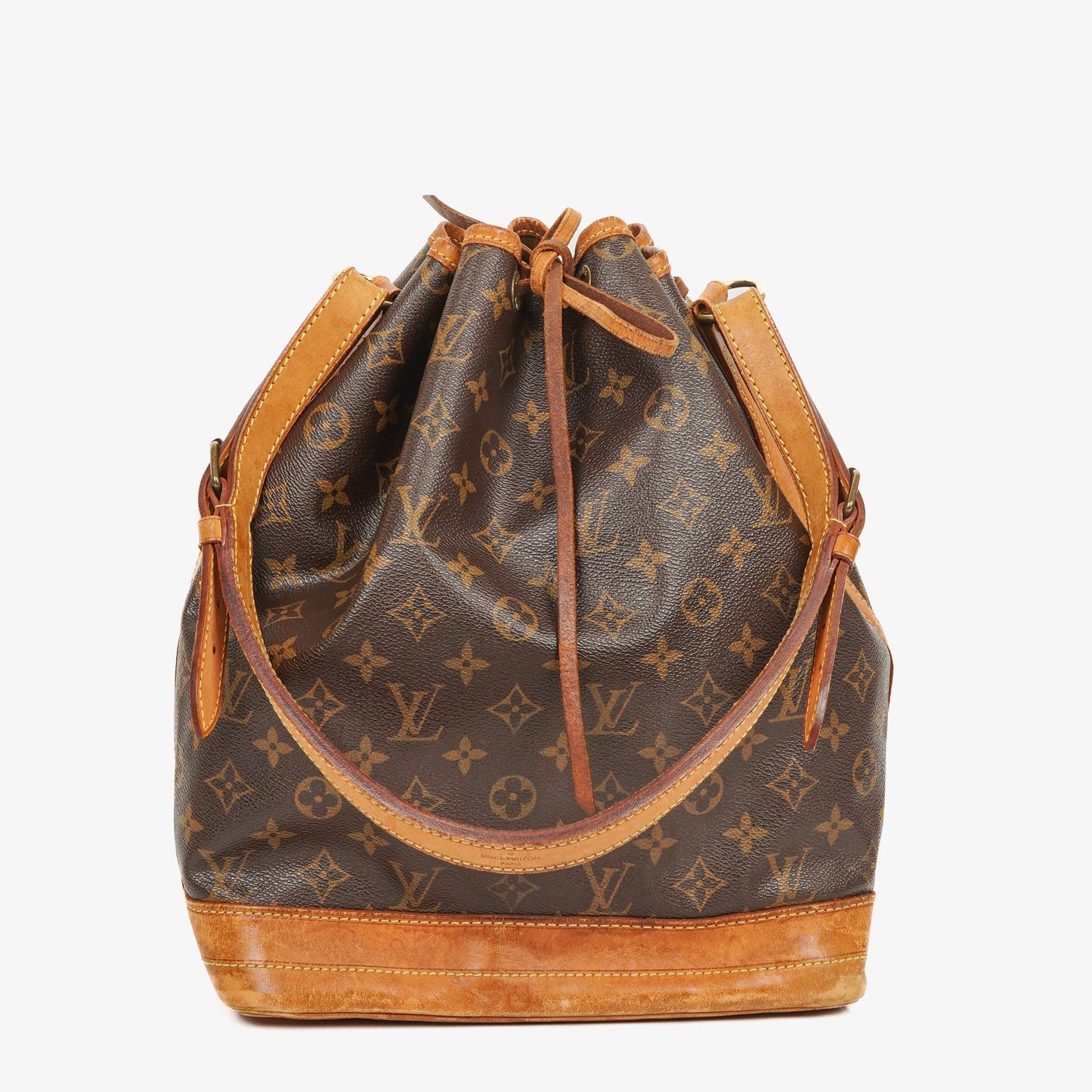 Louis Vuitton Noe Grande GM Monogram Canvas Shoulder Bag