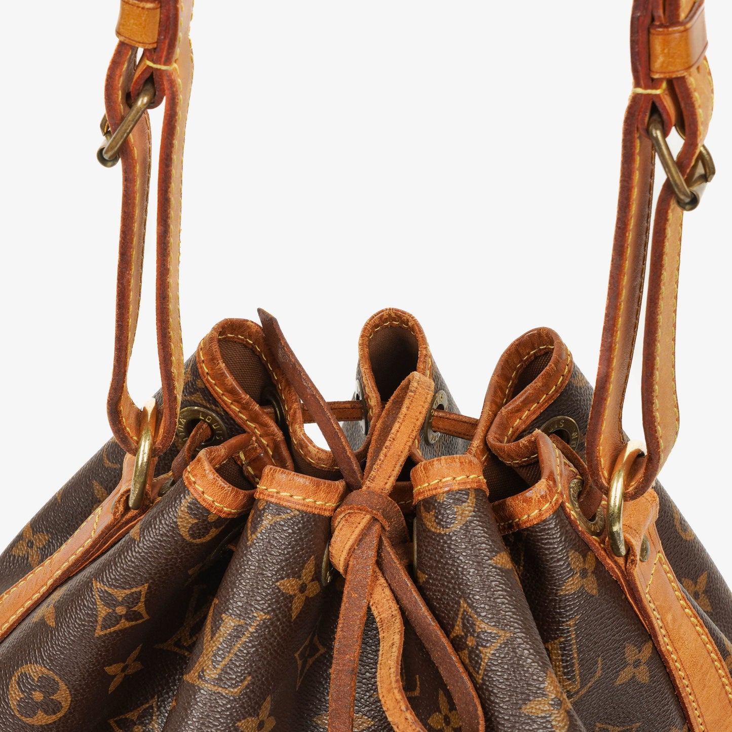 Louis Vuitton Noe Grande GM Monogram Canvas Shoulder Bag