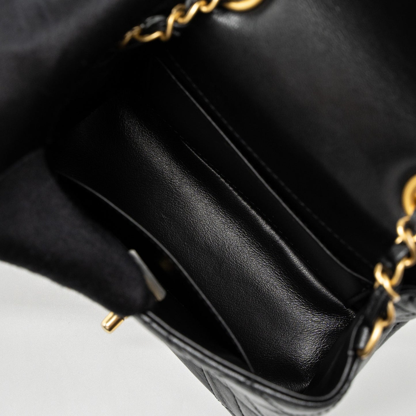 Chanel 22K Retro New Classic Square Mini Flap Bag Goatskin Black Brushed  (Microchip)