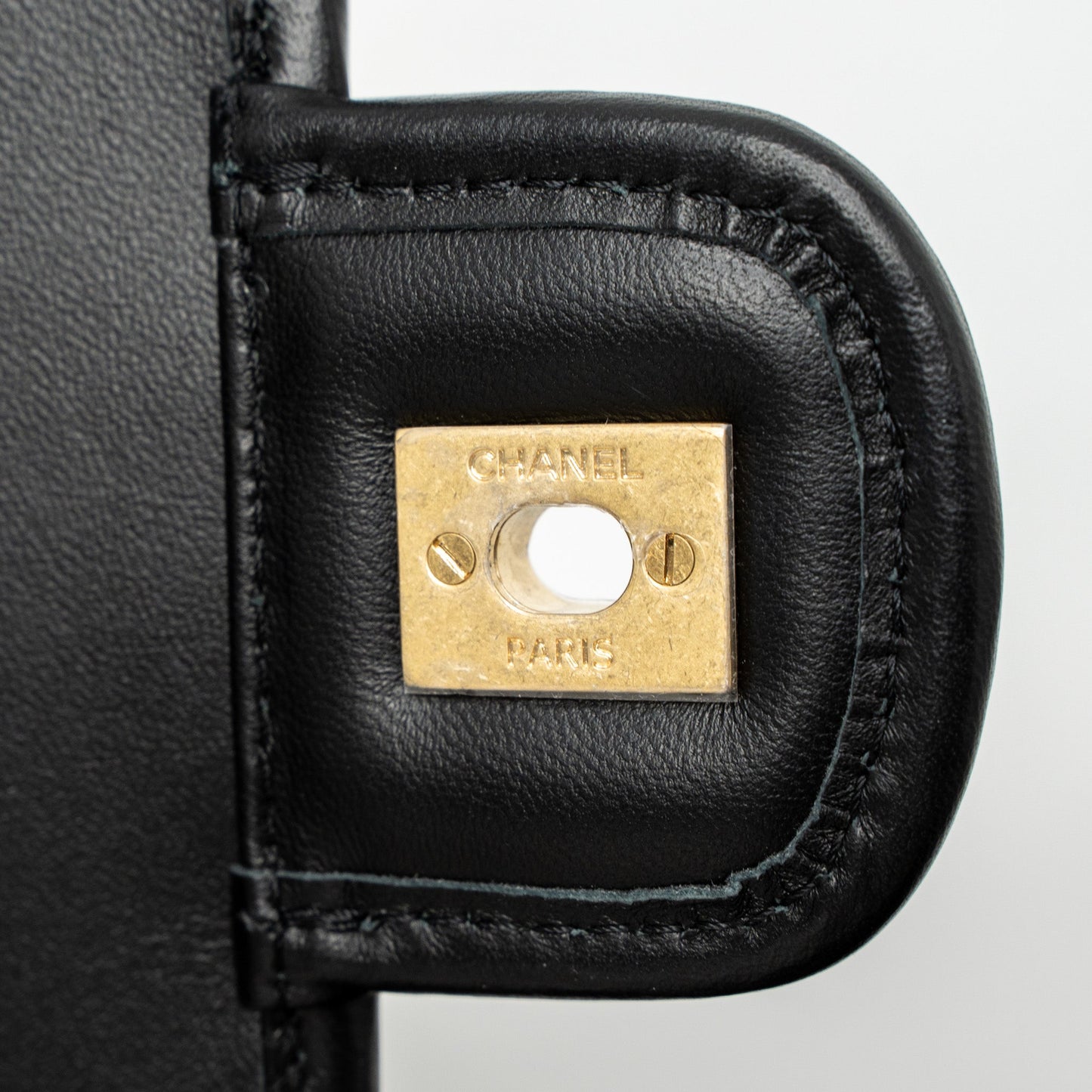 Chanel 23C Houndstooth Weaving Flap Bag Tweed/Lambskin Black/White Brushed  (Microchip)