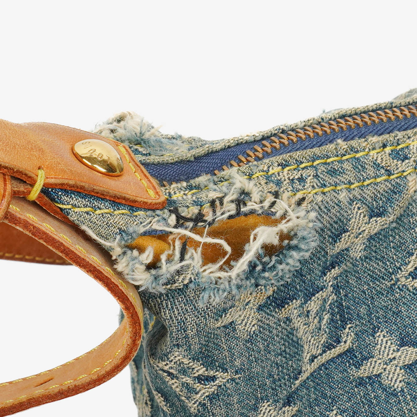 Louis Vuitton Baggy GM Monogram Denim Shoulder Bag