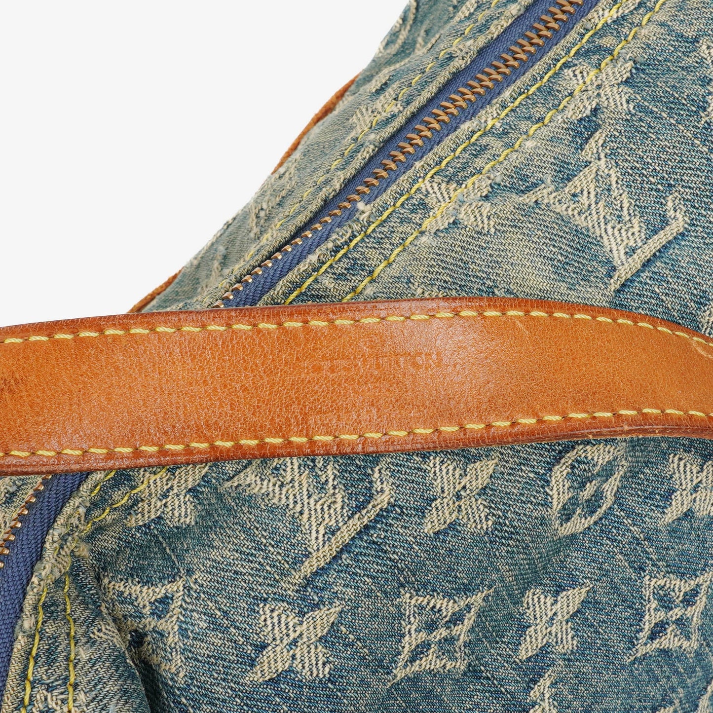 Louis Vuitton Baggy GM Monogram Denim Shoulder Bag