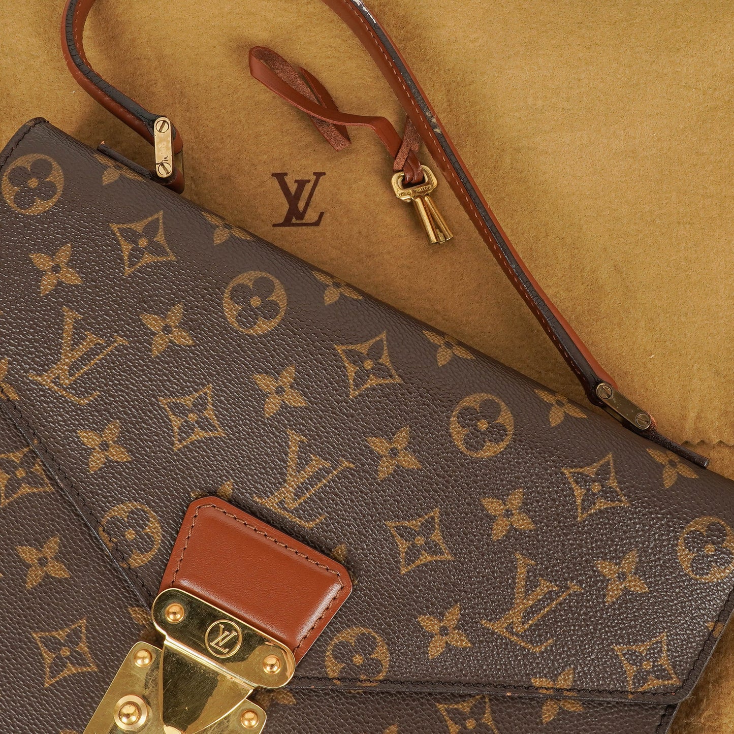 Louis Vuitton Concorde Monogram Canvas Bag