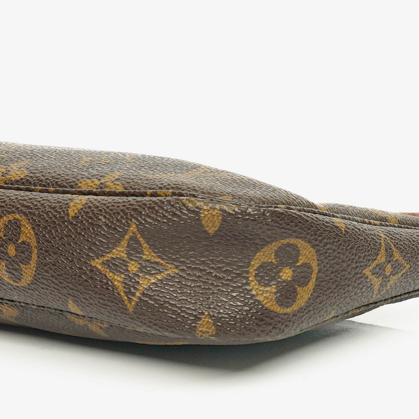 Louis Vuitton Pochette Accessoires Monogram Canvas Clutch Handbag