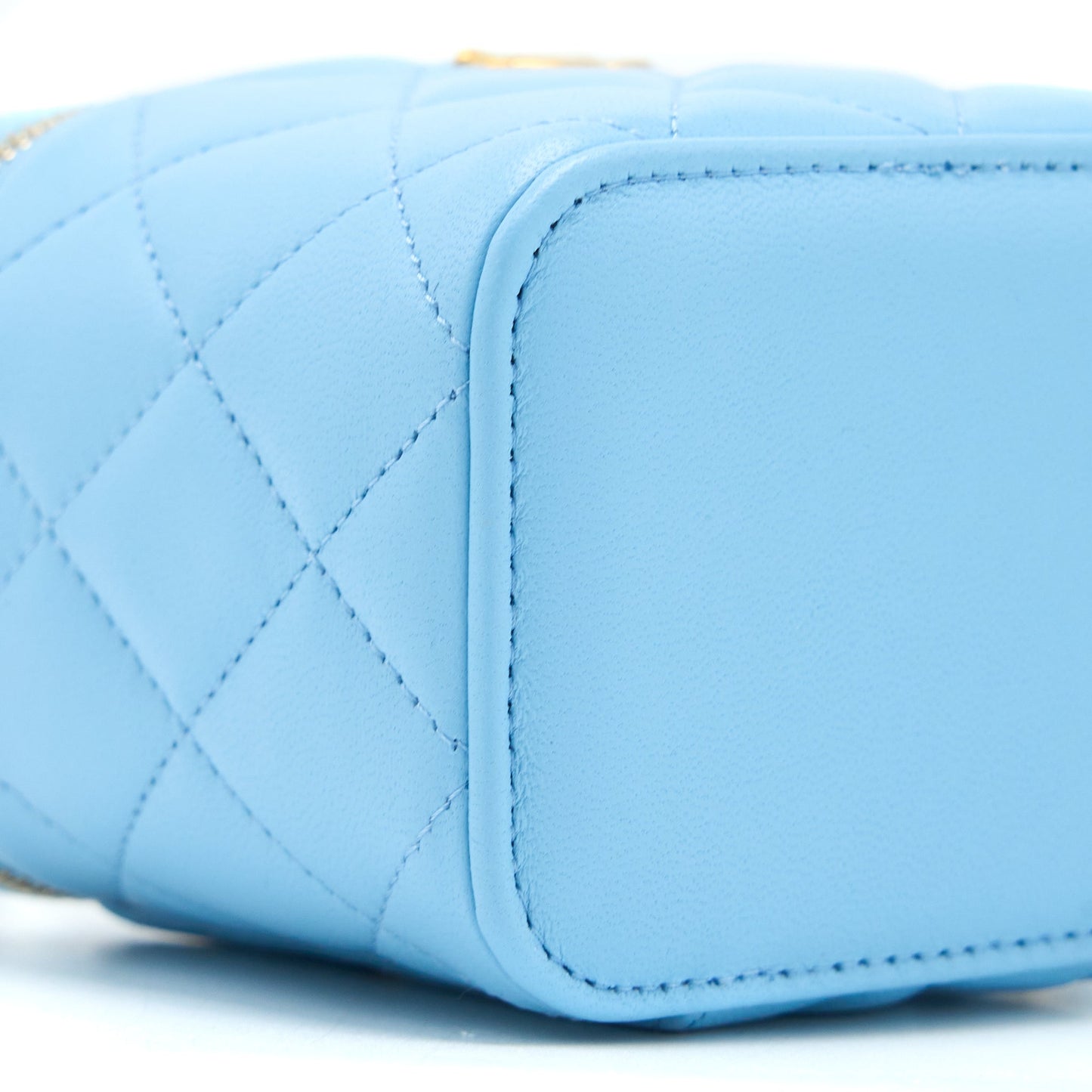 Chanel 22s Pearl Crush Mini Vanity Case Lambskin Light Blue Brushed