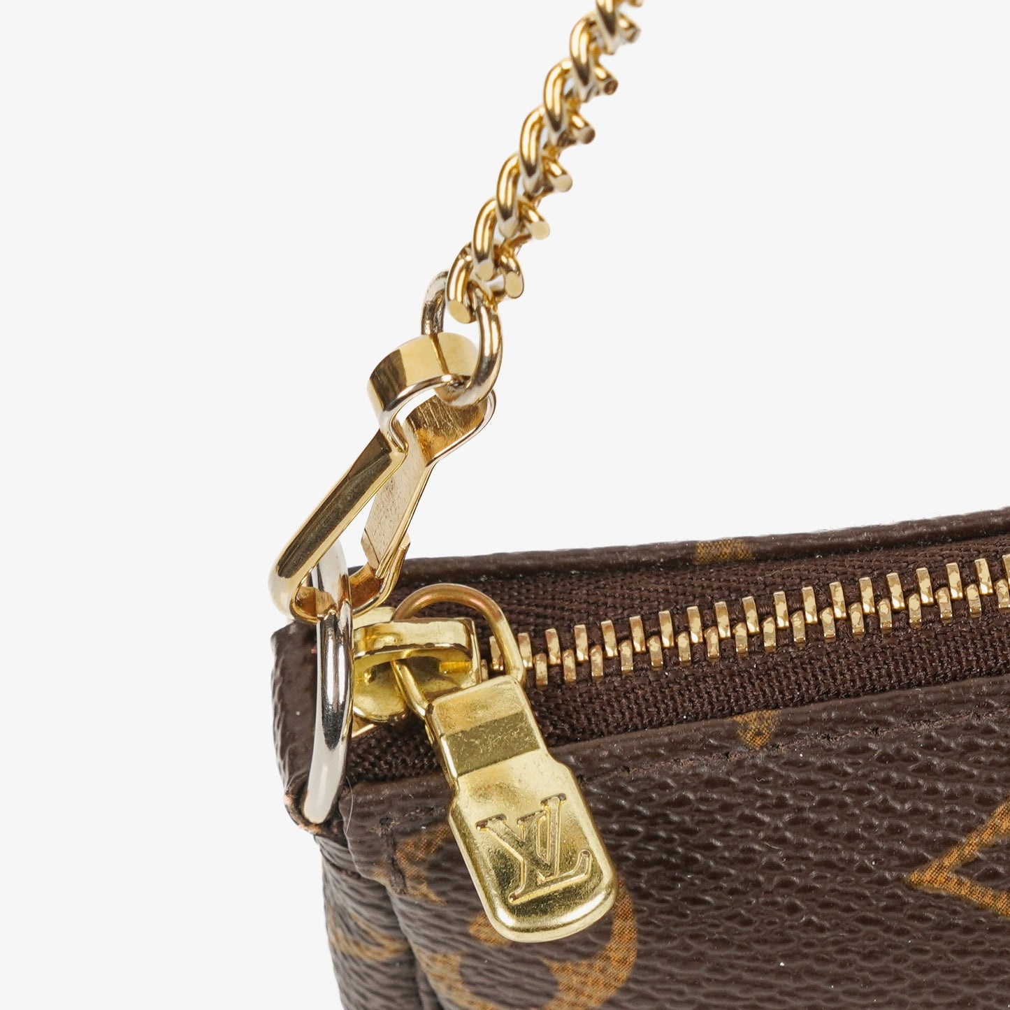 Louis Vuitton Mini Pochette Accessoires Monogram Canvas Clutch Handbag
