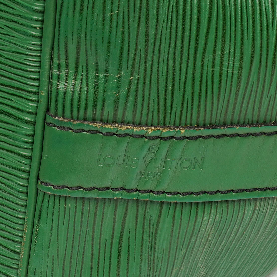 Authentic Louis Vuitton Petit Noe Green EPI Leather Shoulder Bag