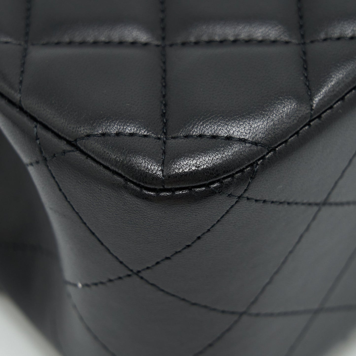 Chanel Jumbo Classic Double Flap Lambskin Black