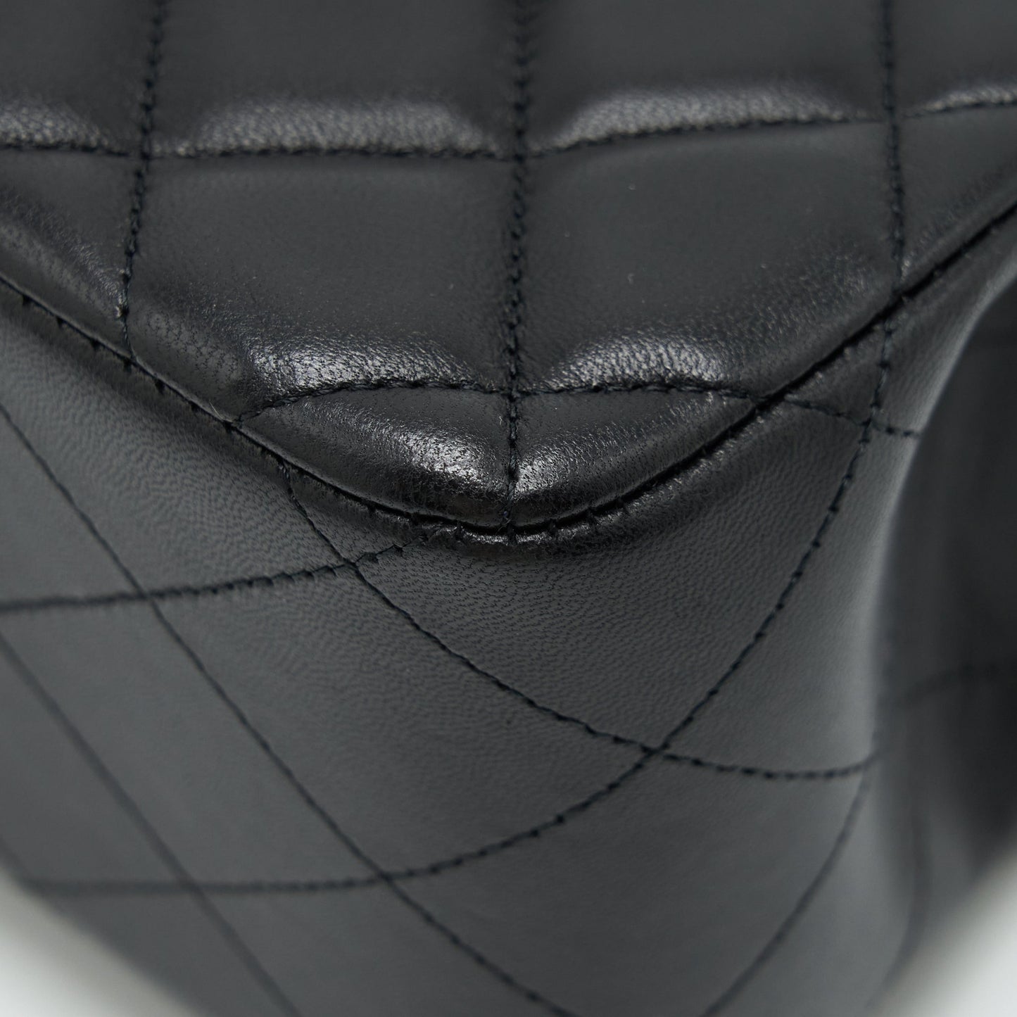 Chanel Jumbo Classic Double Flap Lambskin Black