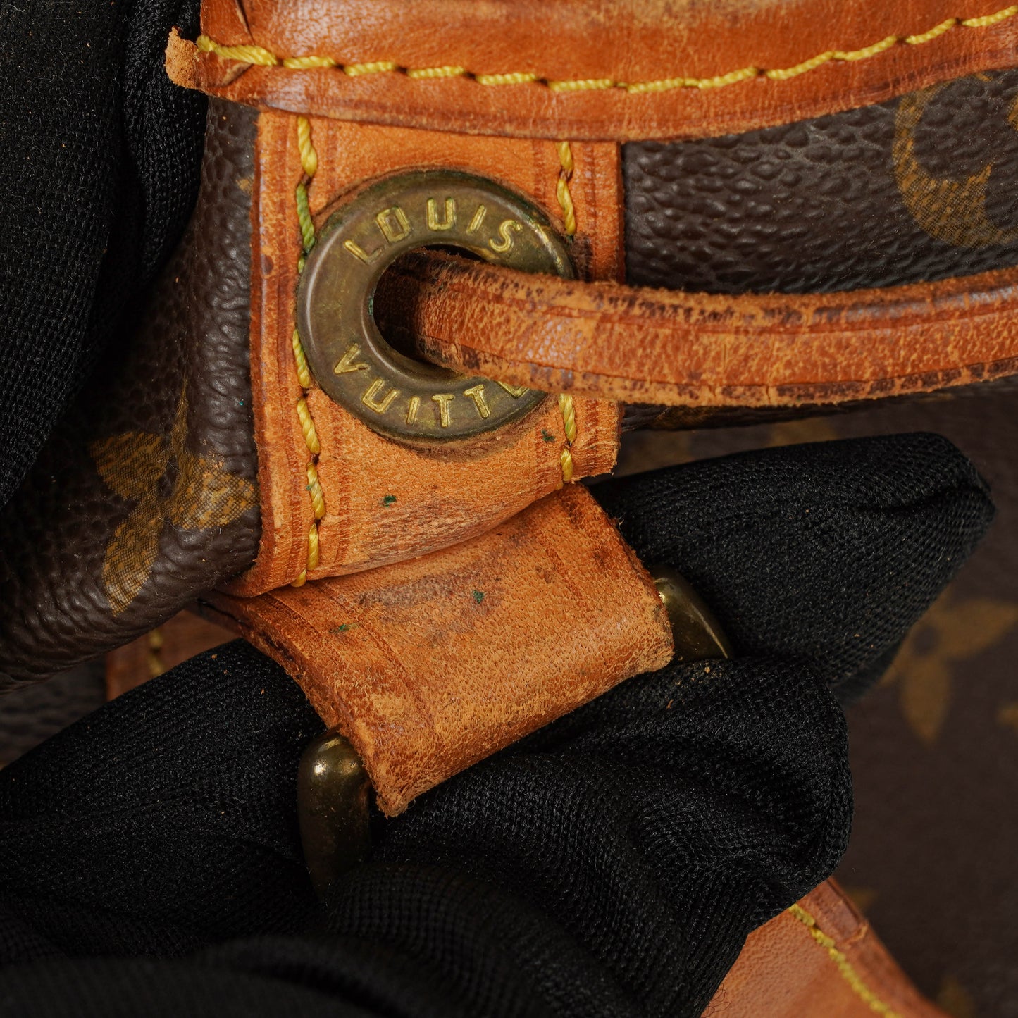 Louis Vuitton Noe Grande GM Monogram Canvas Shoulder Bag