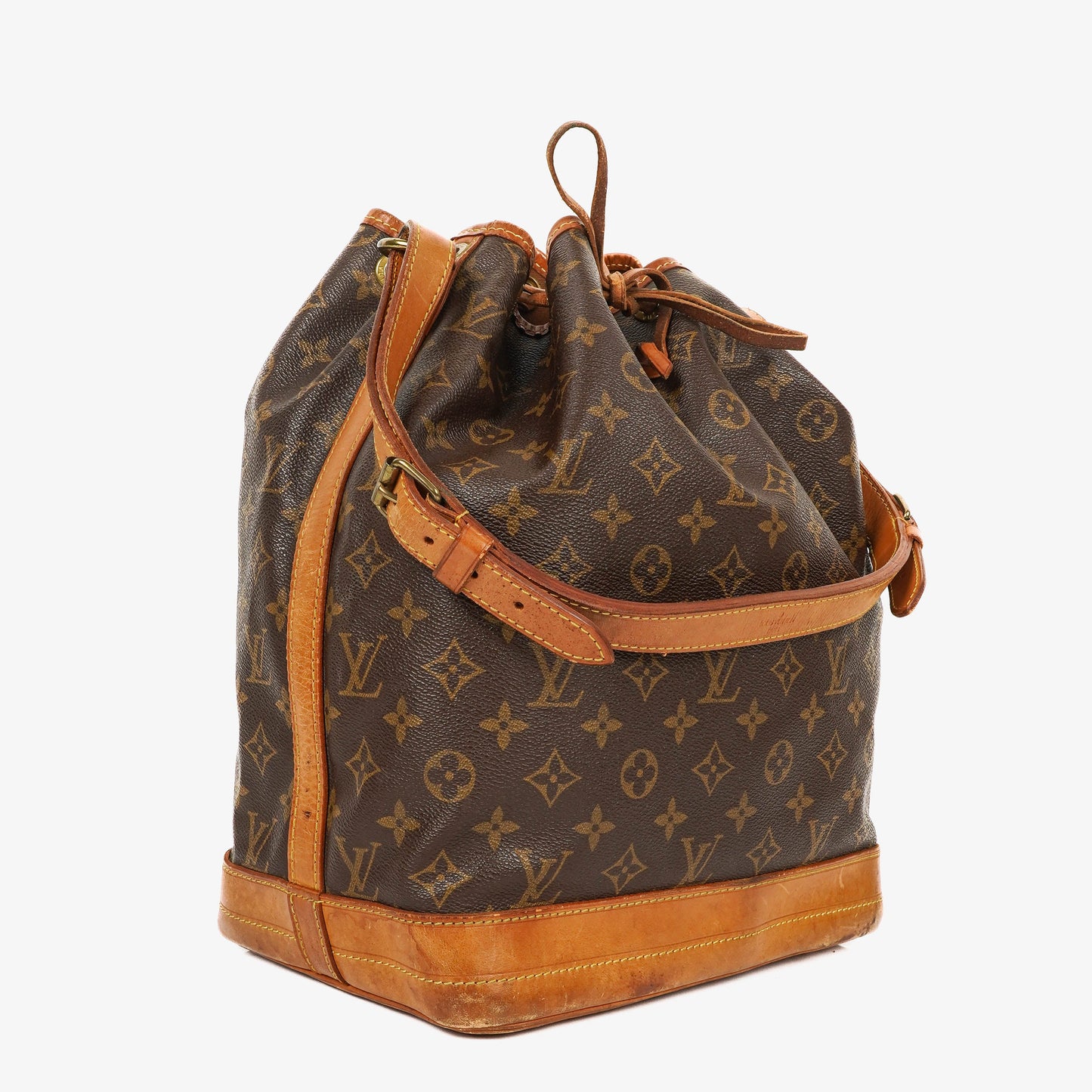 Louis Vuitton Noe Grande GM Monogram Canvas Shoulder Bag