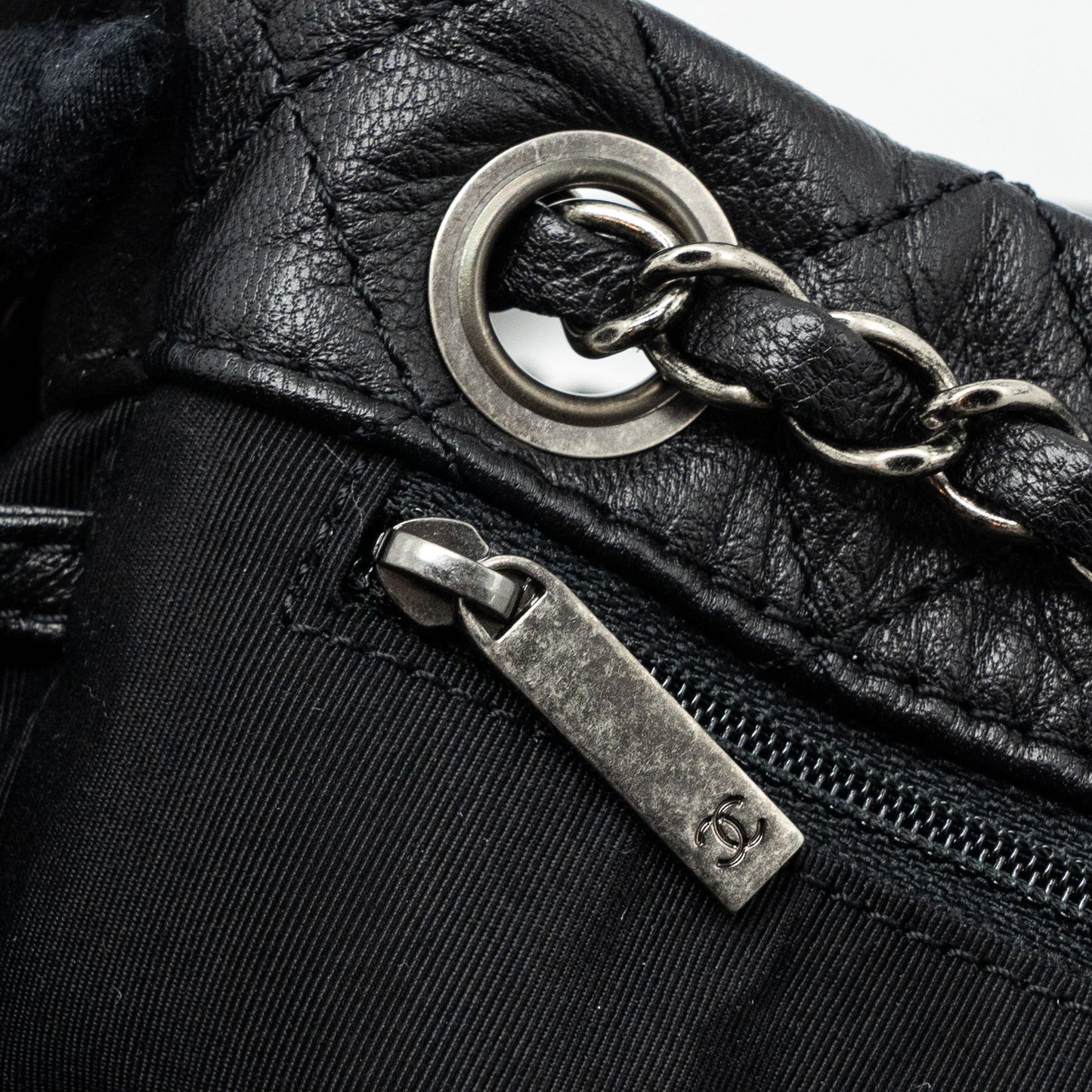 Chanel Bucket Bag Goatskin/Sue Calfskin Black