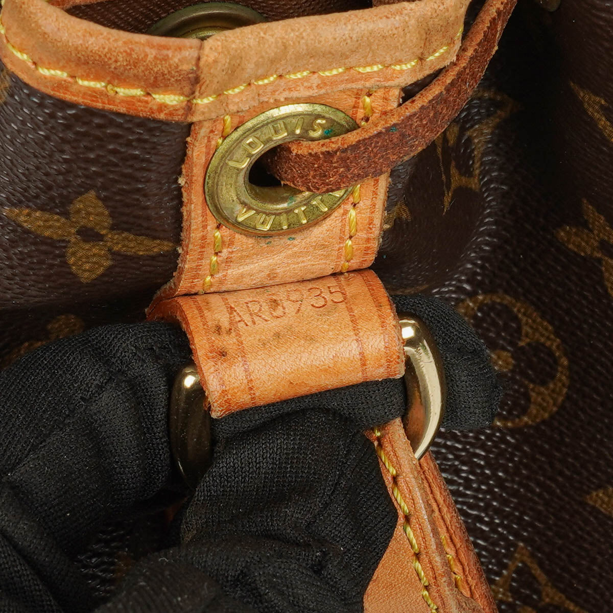 Louis Vuitton Noe GM Monogram Canvas Shoulder Bag