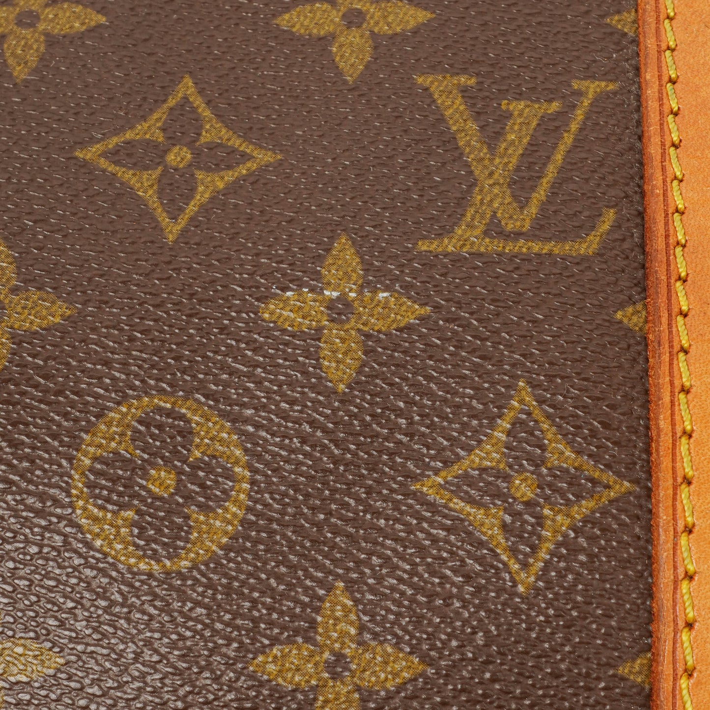 Louis Vuitton Keepall 50 Monogram Canvas Travel Bag
