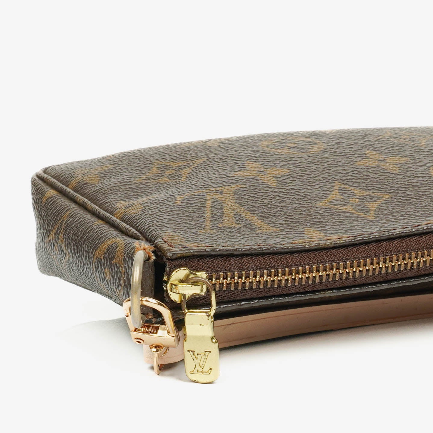 Louis Vuitton Pochette Accessoires Monogram Canvas Clutch Handbag