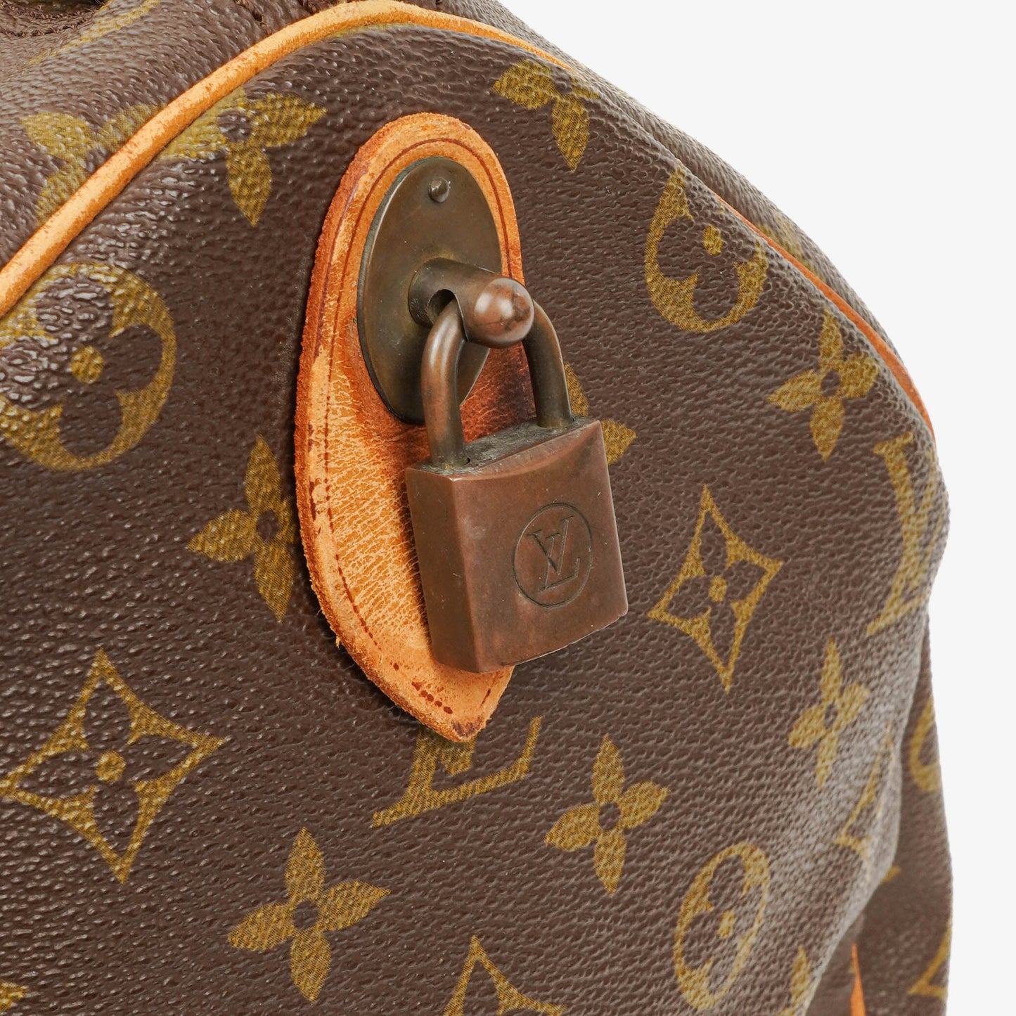 Louis Vuitton Keepall 50 Monogram Canvas Travel Bag