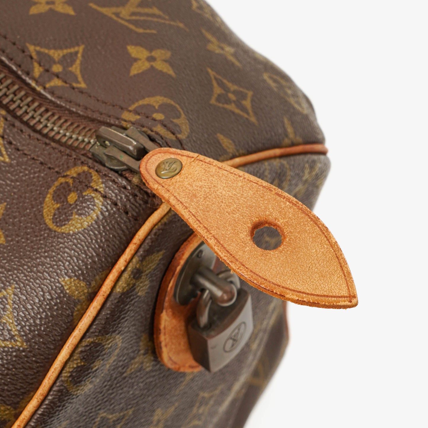 Louis Vuitton Keepall 50 Monogram Canvas Travel Bag