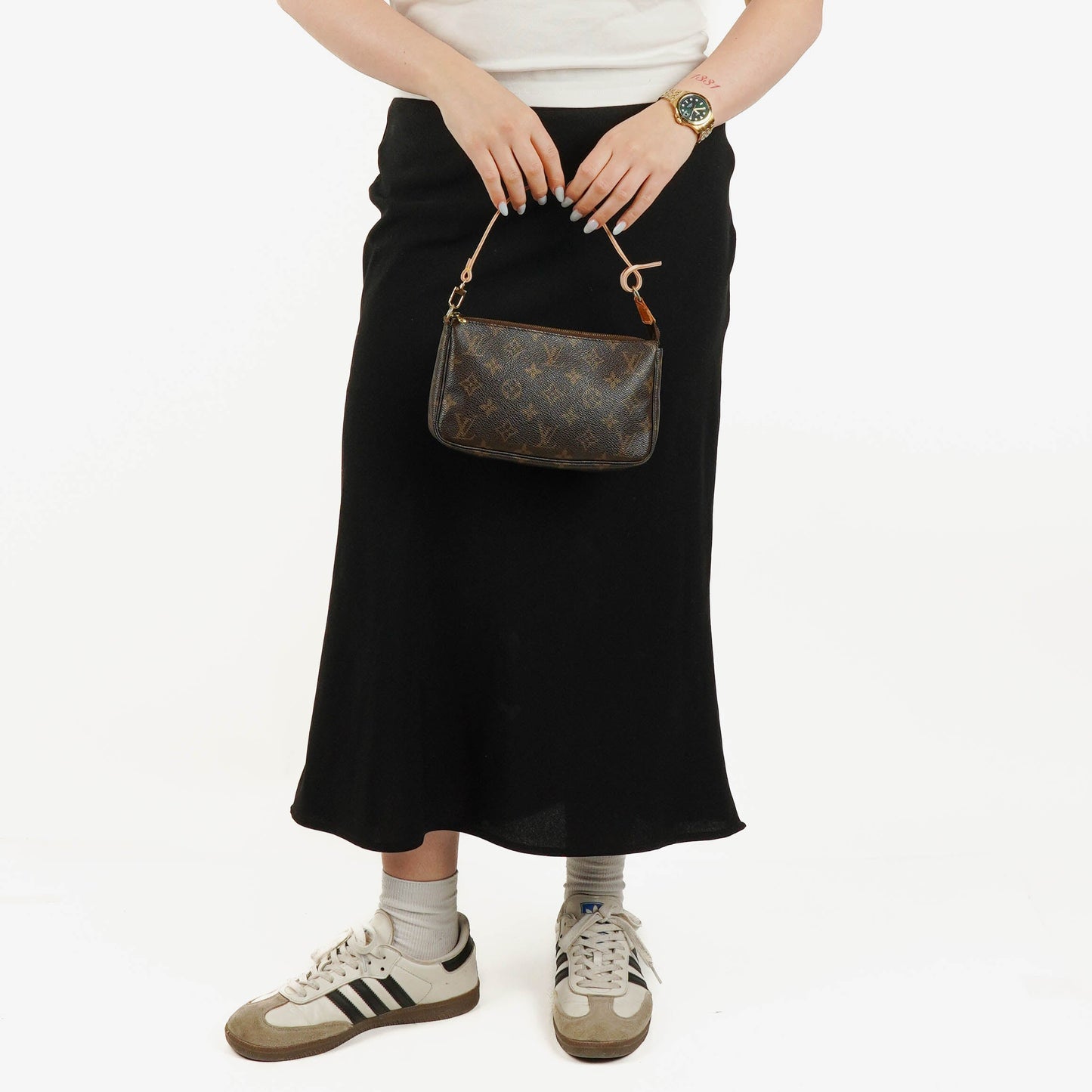 Louis Vuitton Pochette Accessoires Monogram Canvas Clutch Handbag