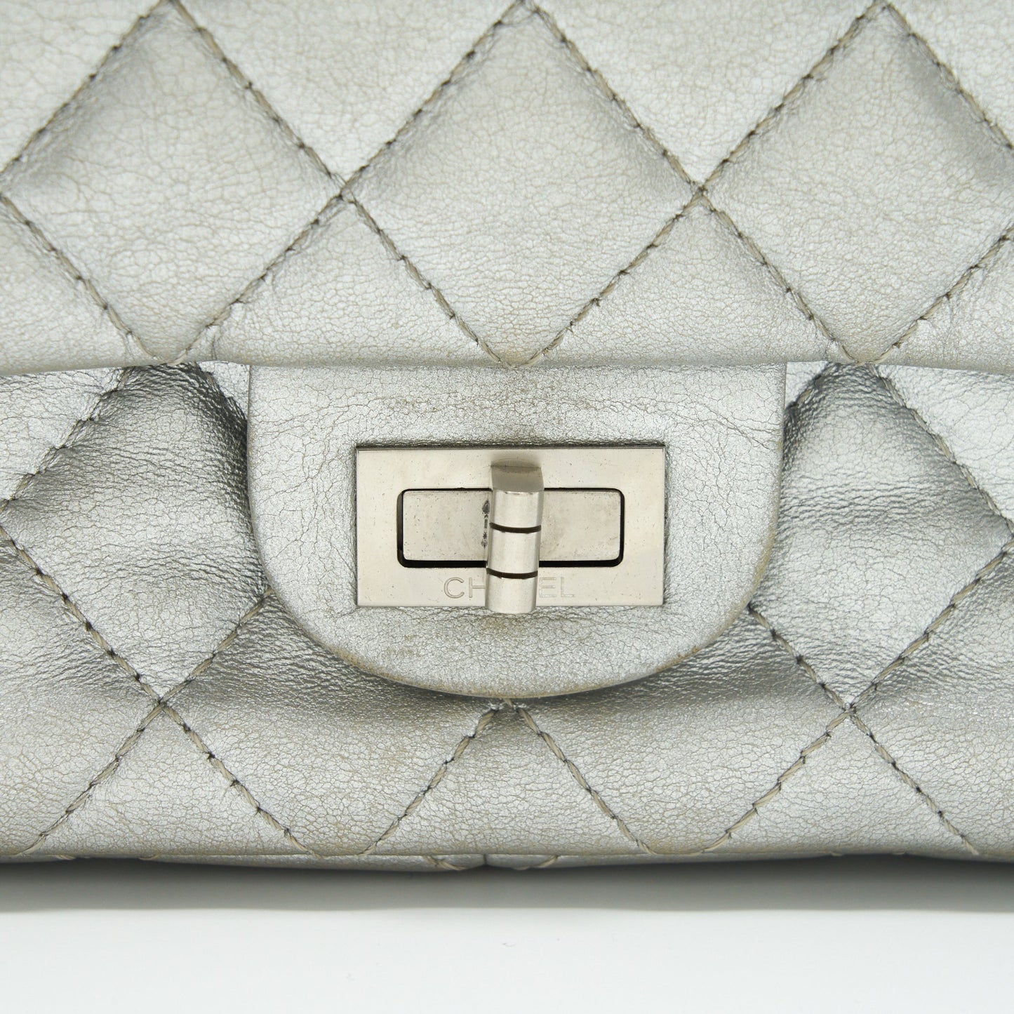 Chanel Reissue 2.55 226 Double Flap Bag Lambskin Silver
