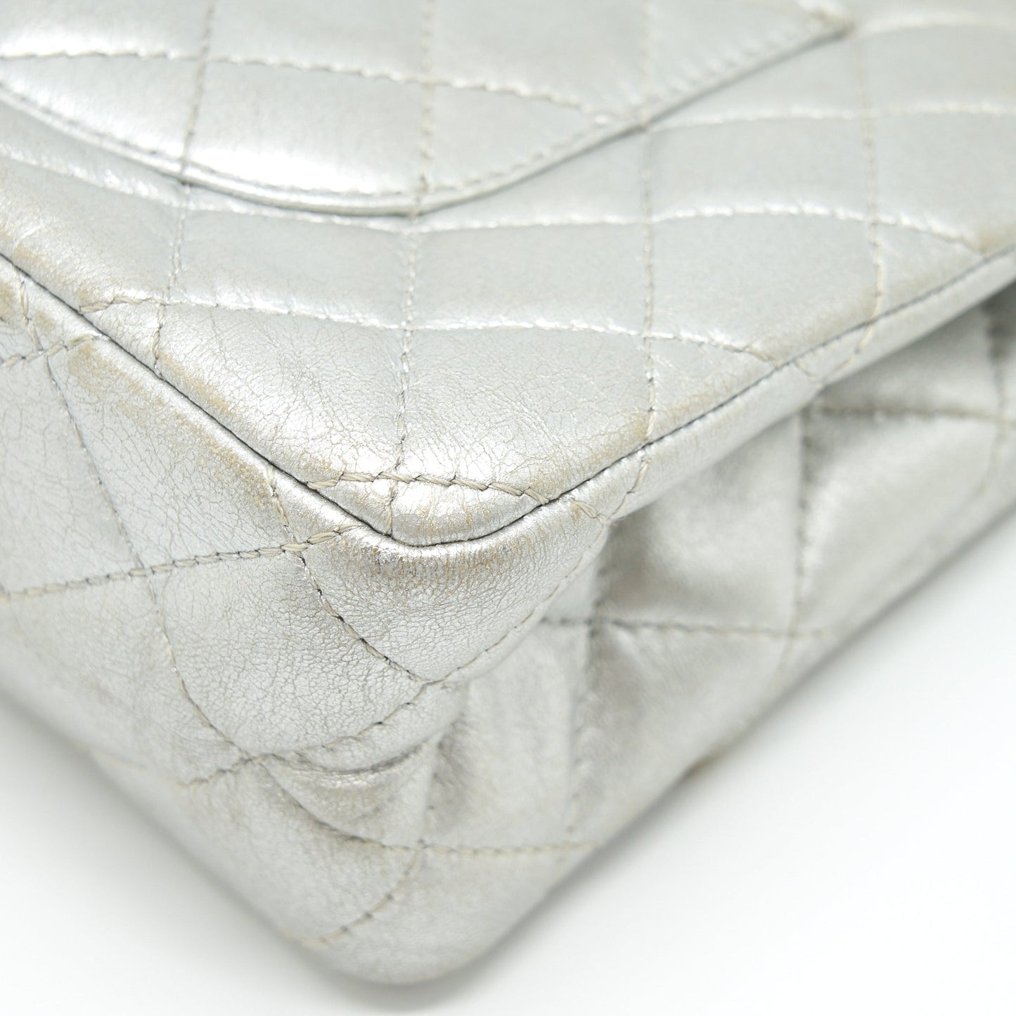 Chanel Reissue 2.55 226 Double Flap Bag Lambskin Silver