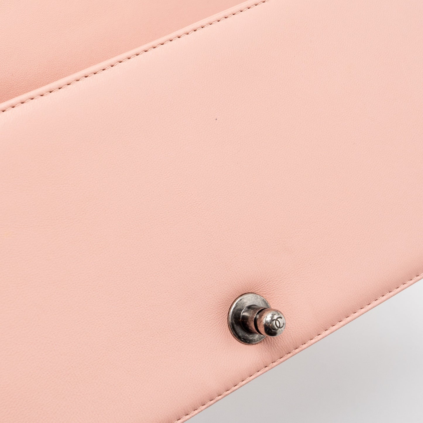 Chanel medium boy bag lambskin light pink ruthenium hardware