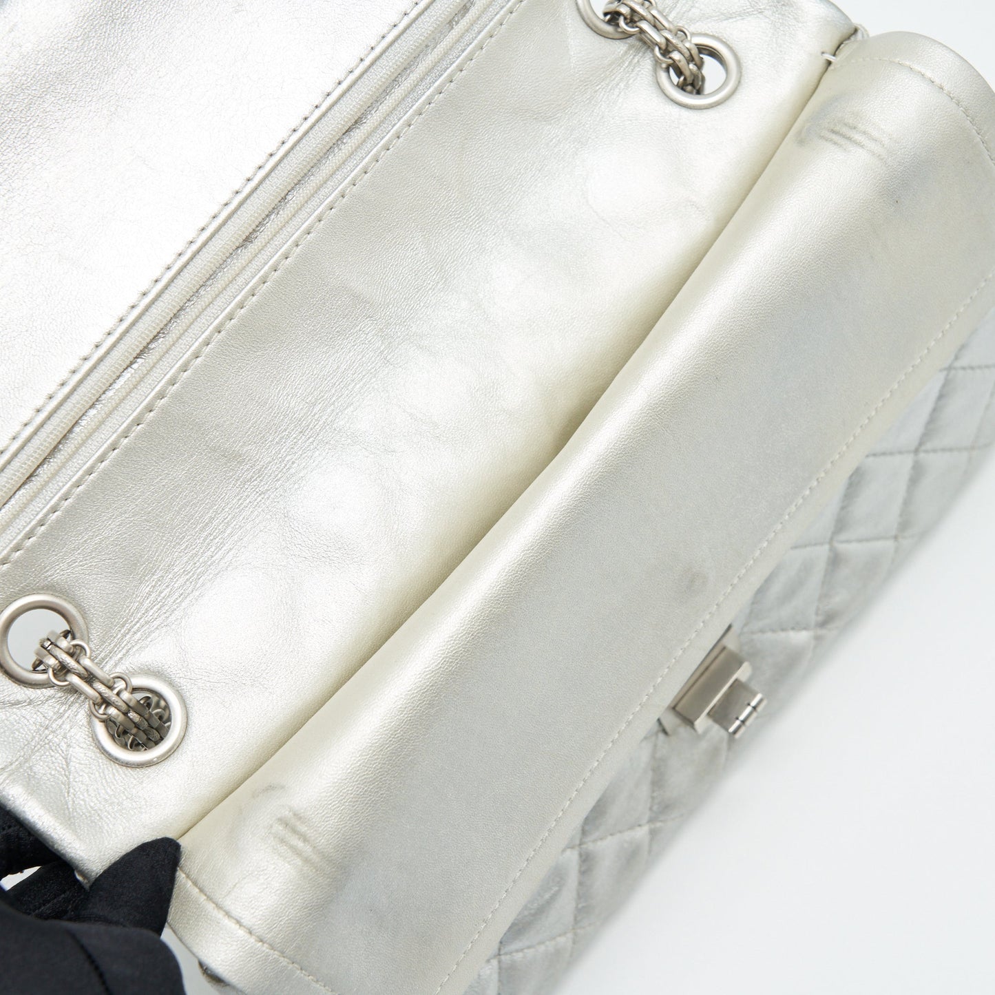 Chanel Reissue 2.55 226 Double Flap Bag Lambskin Silver