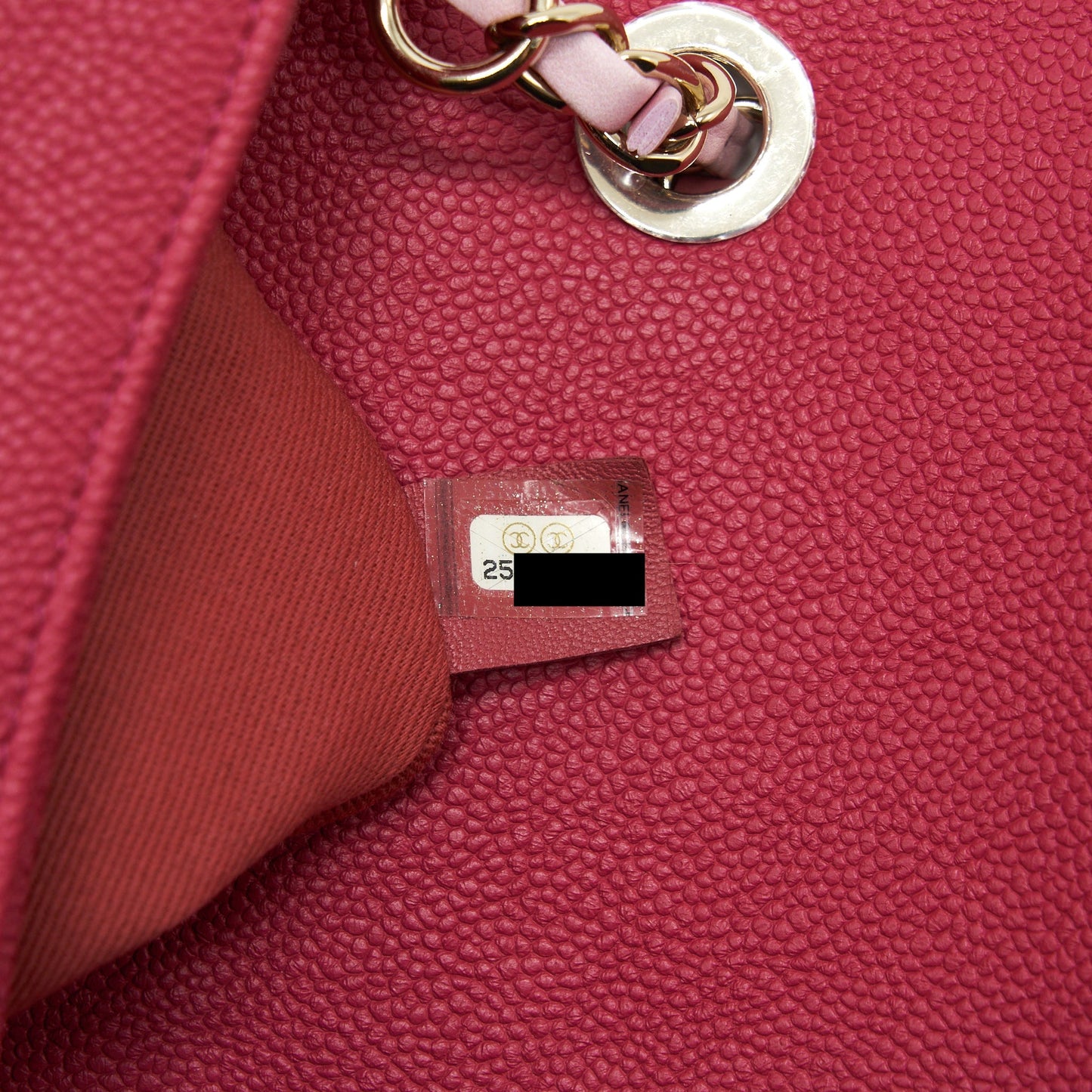 Chanel Seasonal Messenger Crossbody Bag Caviar Pink L