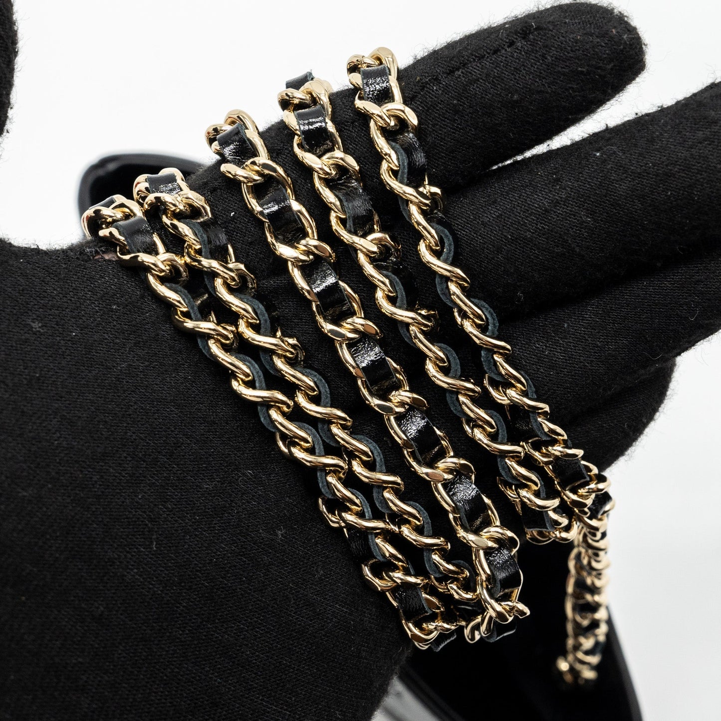 Chanel 24C mini 31 clutch with chain shiny calfskin black L (microchip)