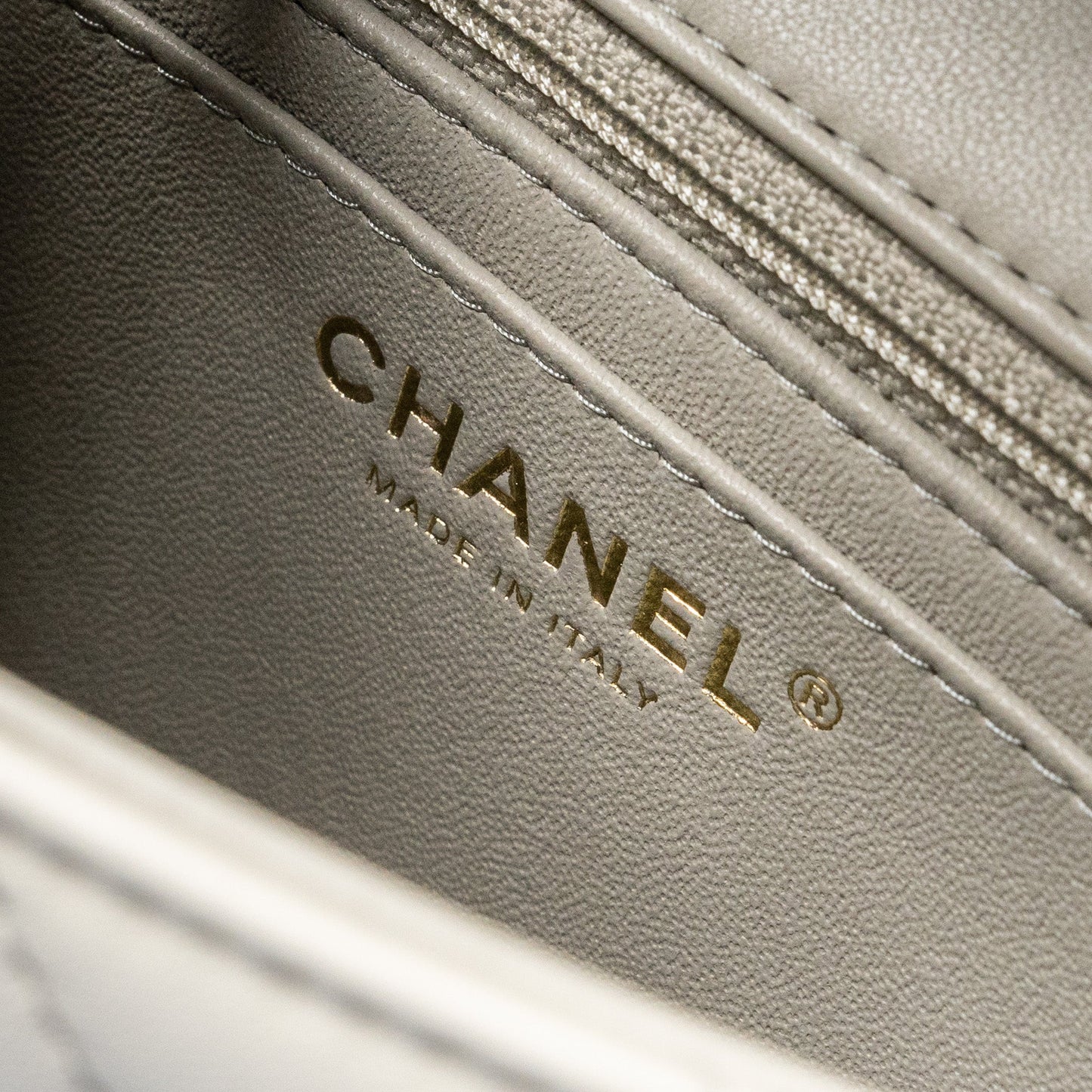 Chanel 22C mini rectangular flap bag lambskin grey L (microchip)