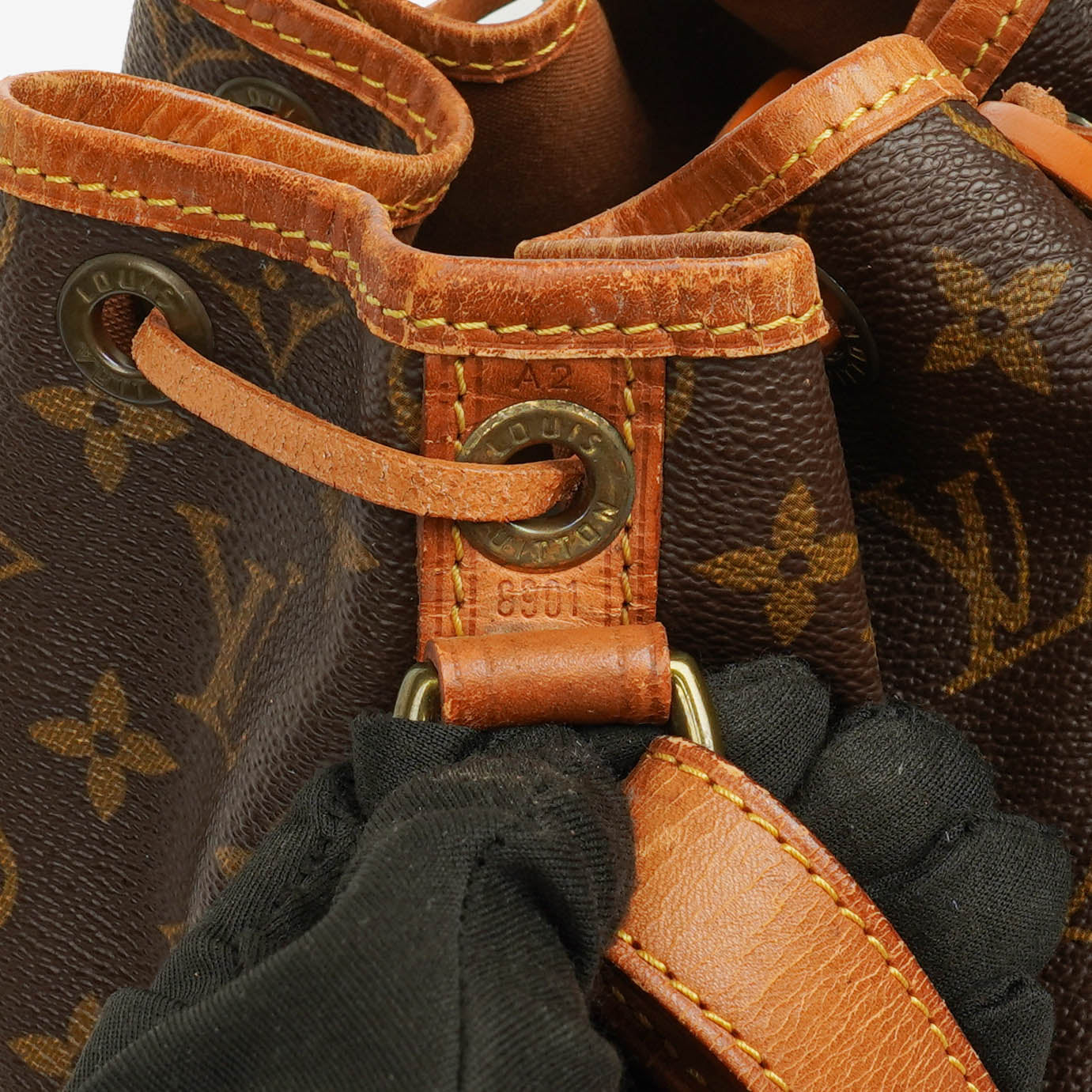 Louis Vuitton Noe GM Monogram Canvas Shoulder Bag