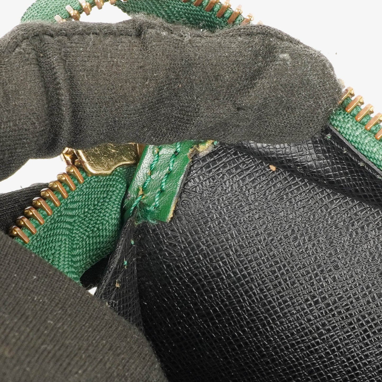 Louis Vuitton Sac Triangle Green EPI Leather Handbag