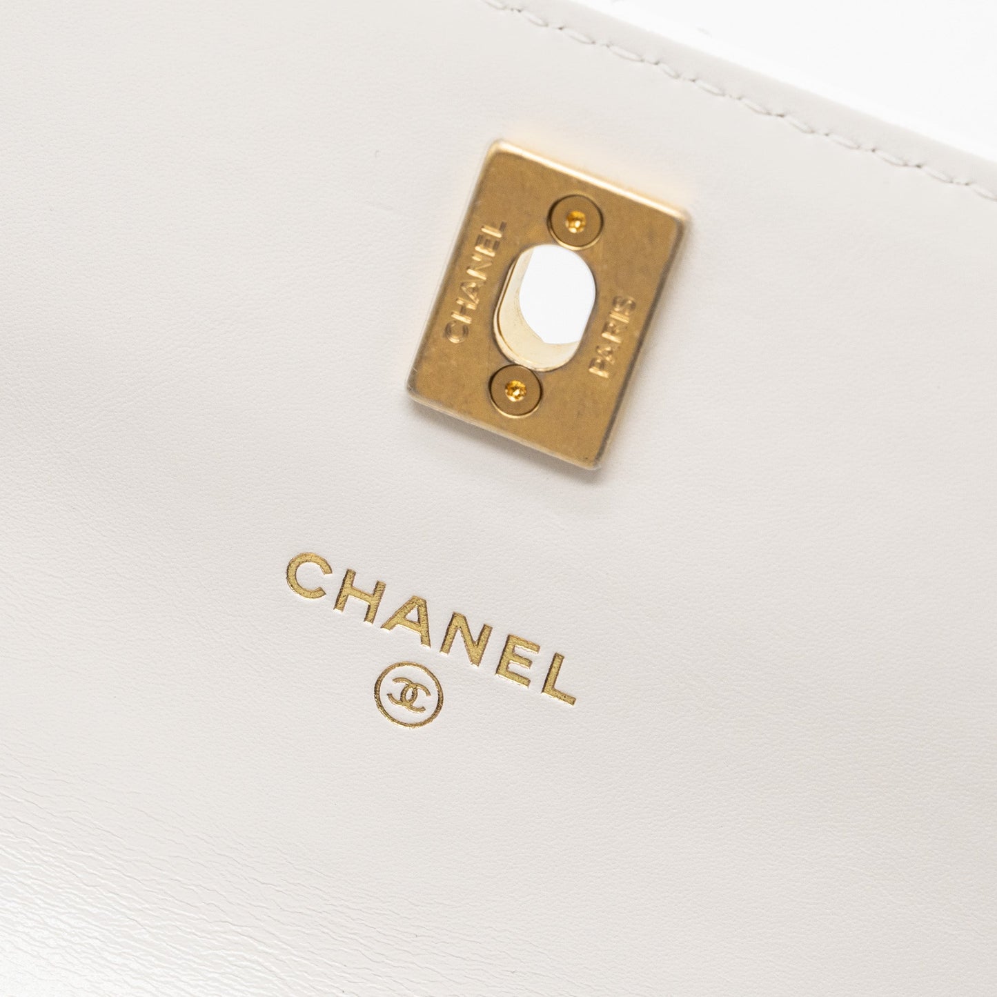 Chanel 23P detailed top handle mini wallet with chain calfskin white / multi color brushed  (microchip)