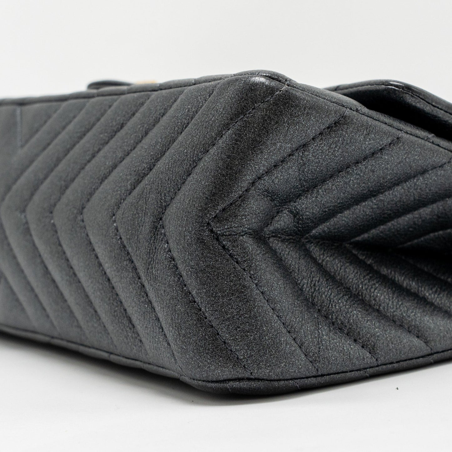 Chanel Large 2.55 226 Reissue Double Flap Bag Chevron Metallic Calfskin Charcoal