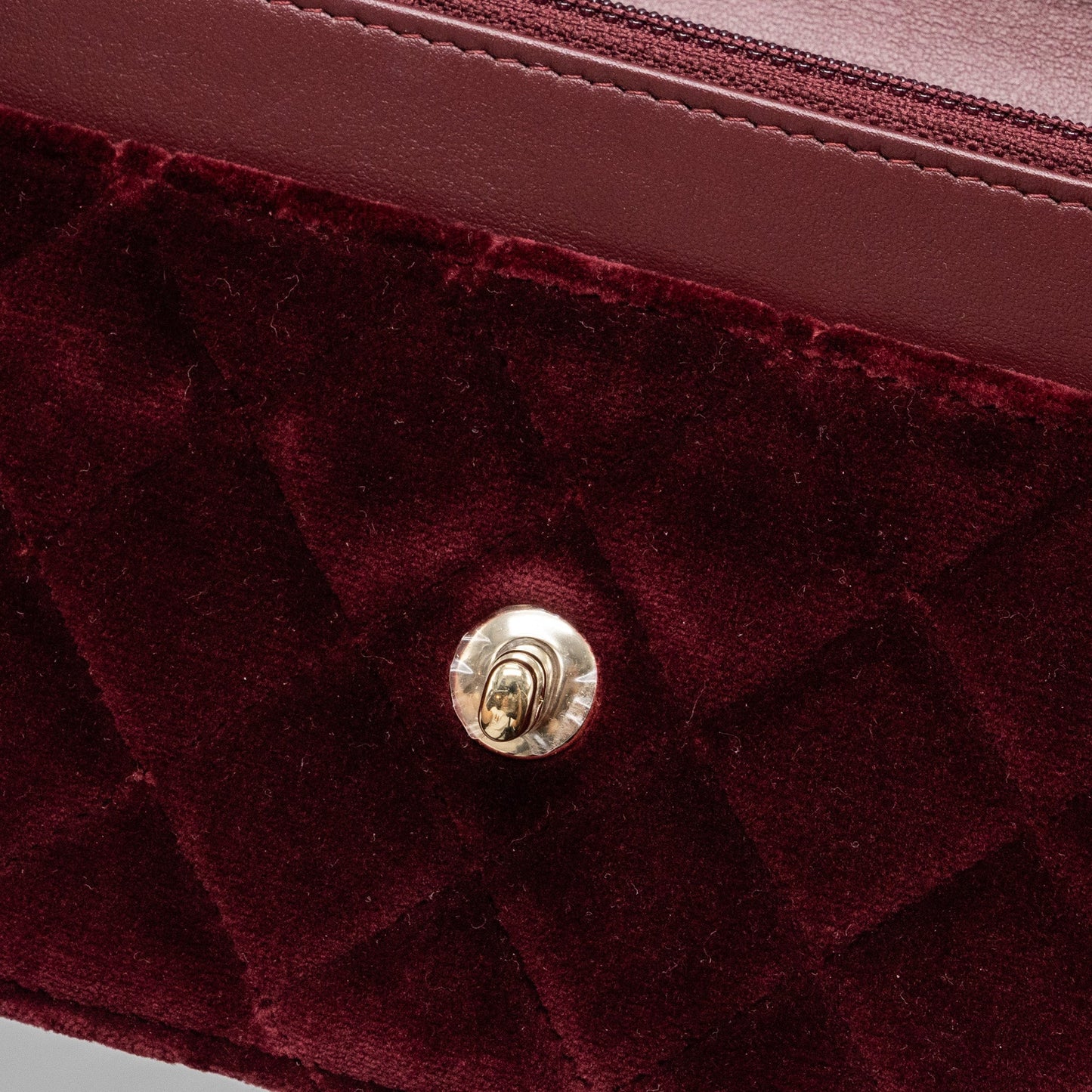 Chanel Crystal Pearl Crush Wallet On Chain Velvet Burgundy L
