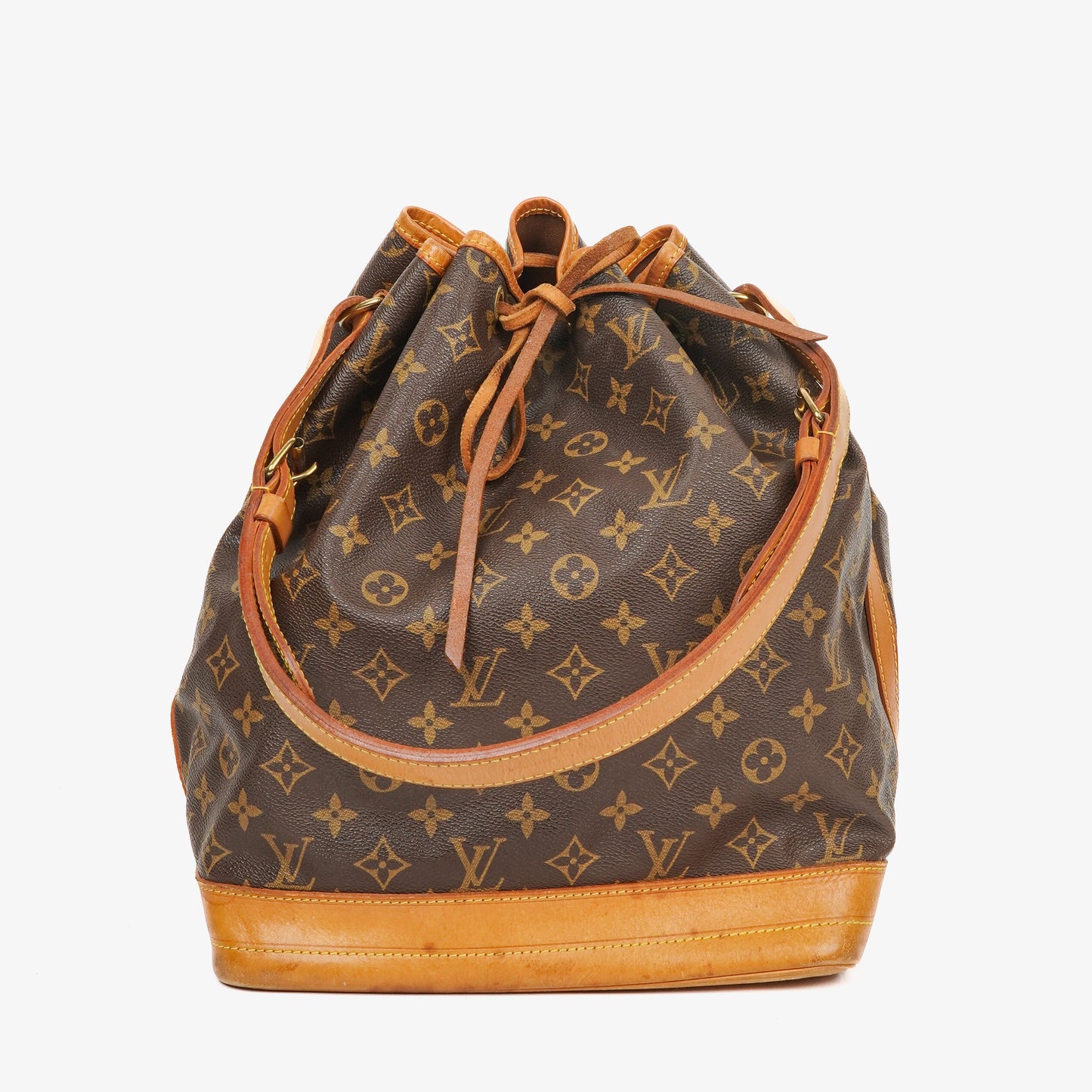 Louis Vuitton Noe Grande GM Monogram Canvas Shoulder Bag