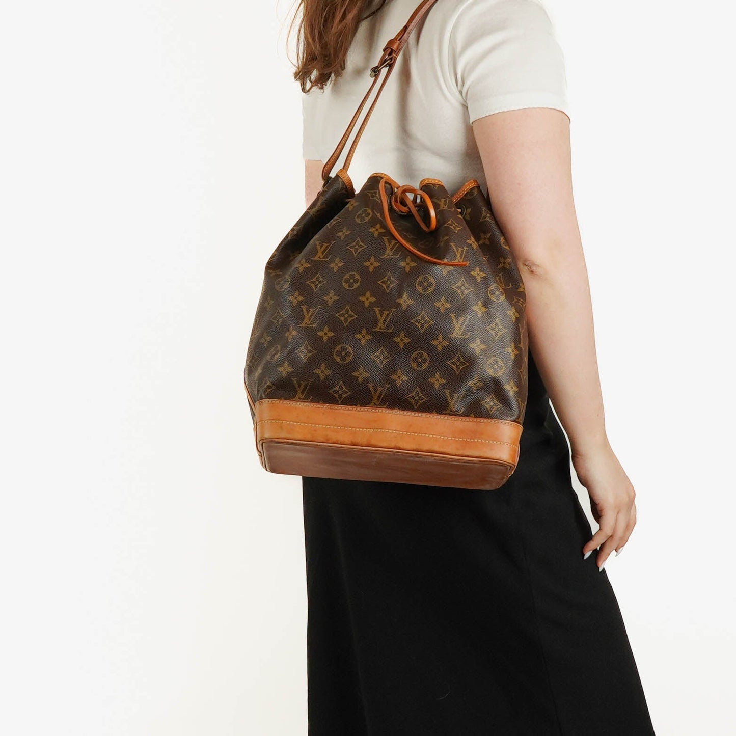 Louis Vuitton Noe GM Monogram Canvas Shoulder Bag