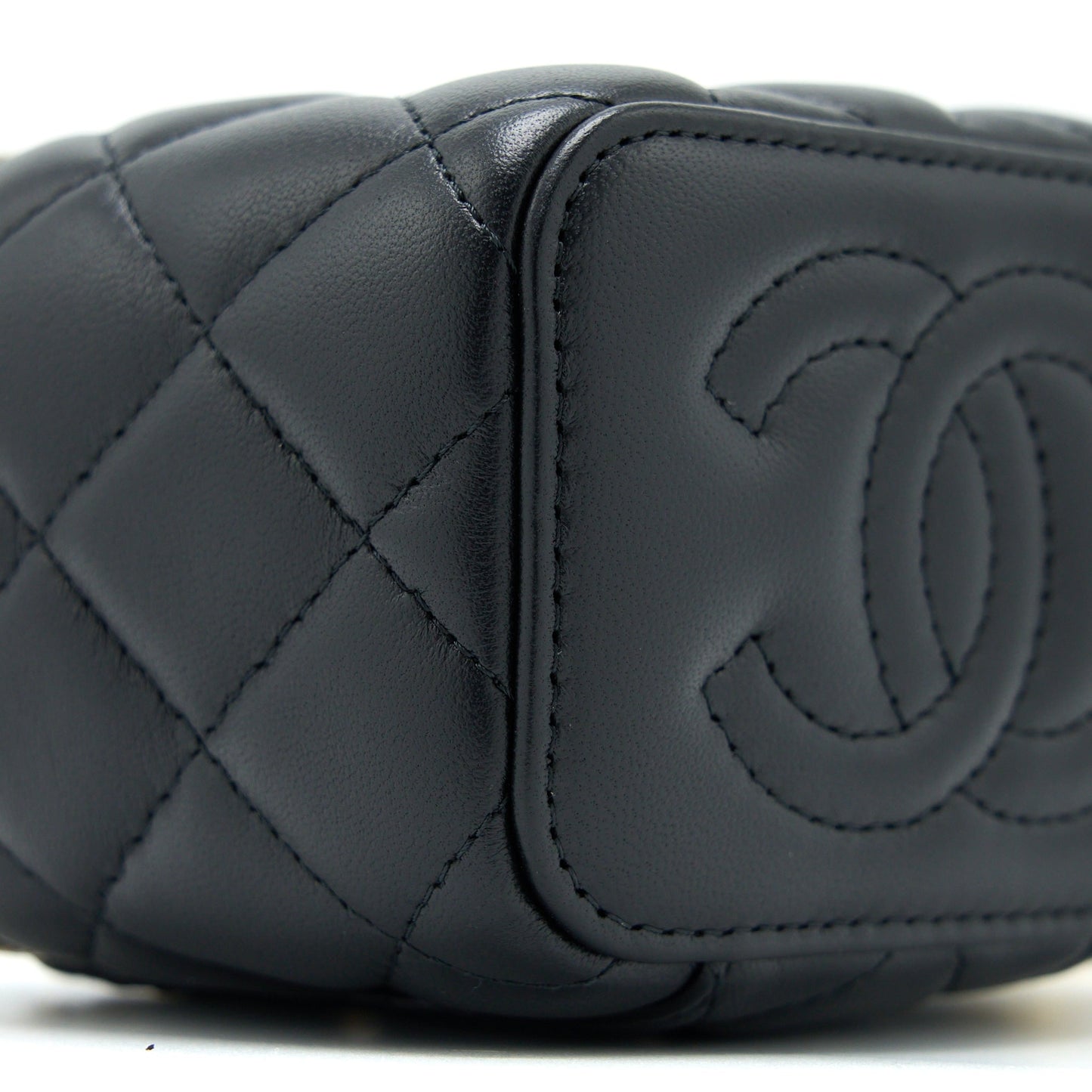 Chanel Pearl Crush Mini Vanity with Chain Lambskin Black  (Microchip)