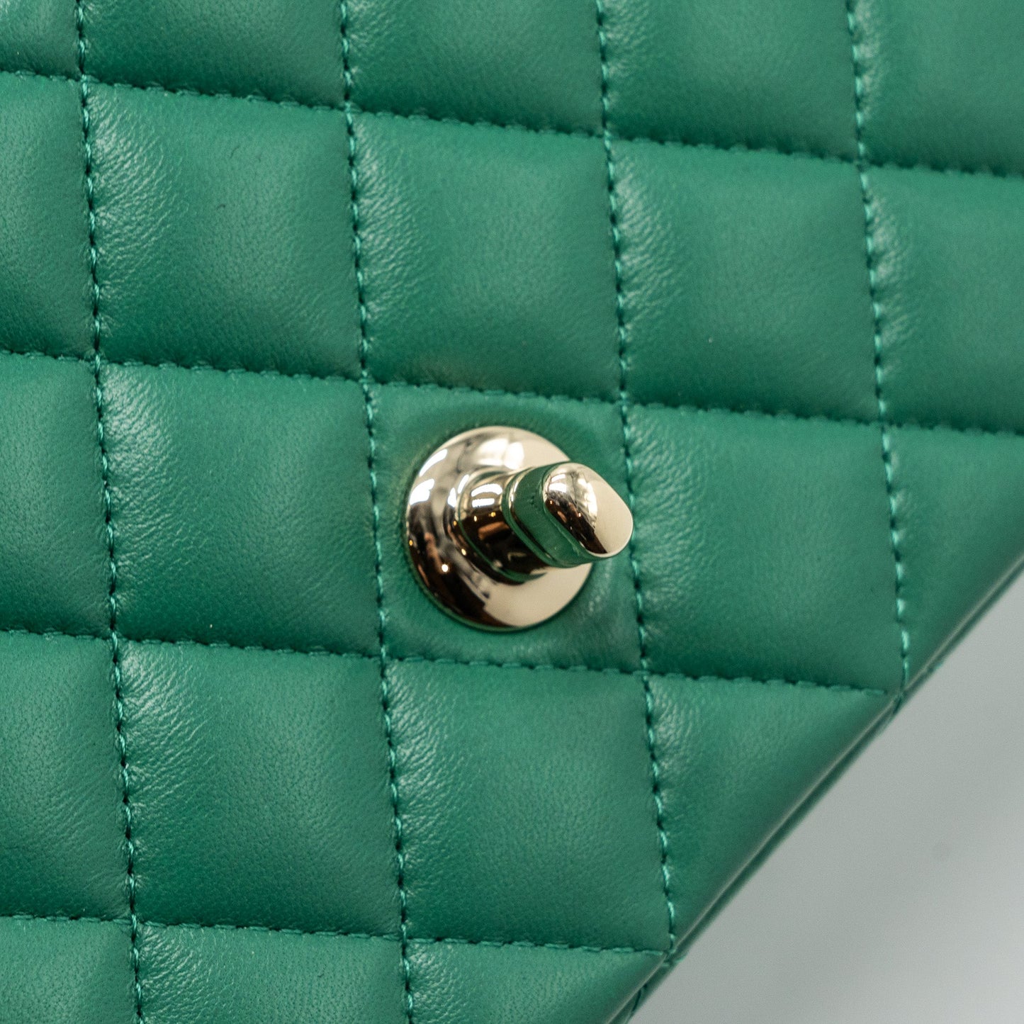 Chanel Top Handle Mini Flap Bag with Chain Lambskin Green L (Microchip)